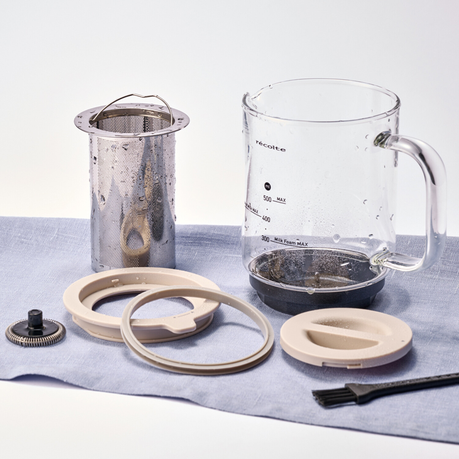 レコルト ６つのモード搭載で おうちでカフェ気分♪ カップ型ドリンクメーカー “ホットチョコ＆ 　ミルクフォーマー” ＲＭＴ−３　特別セット