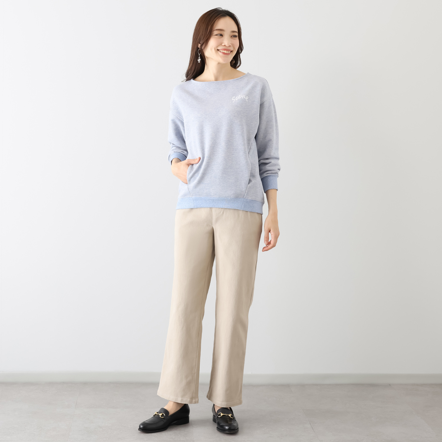 シーン ラメ裏毛 ロゴ刺しゅうプルオーバー