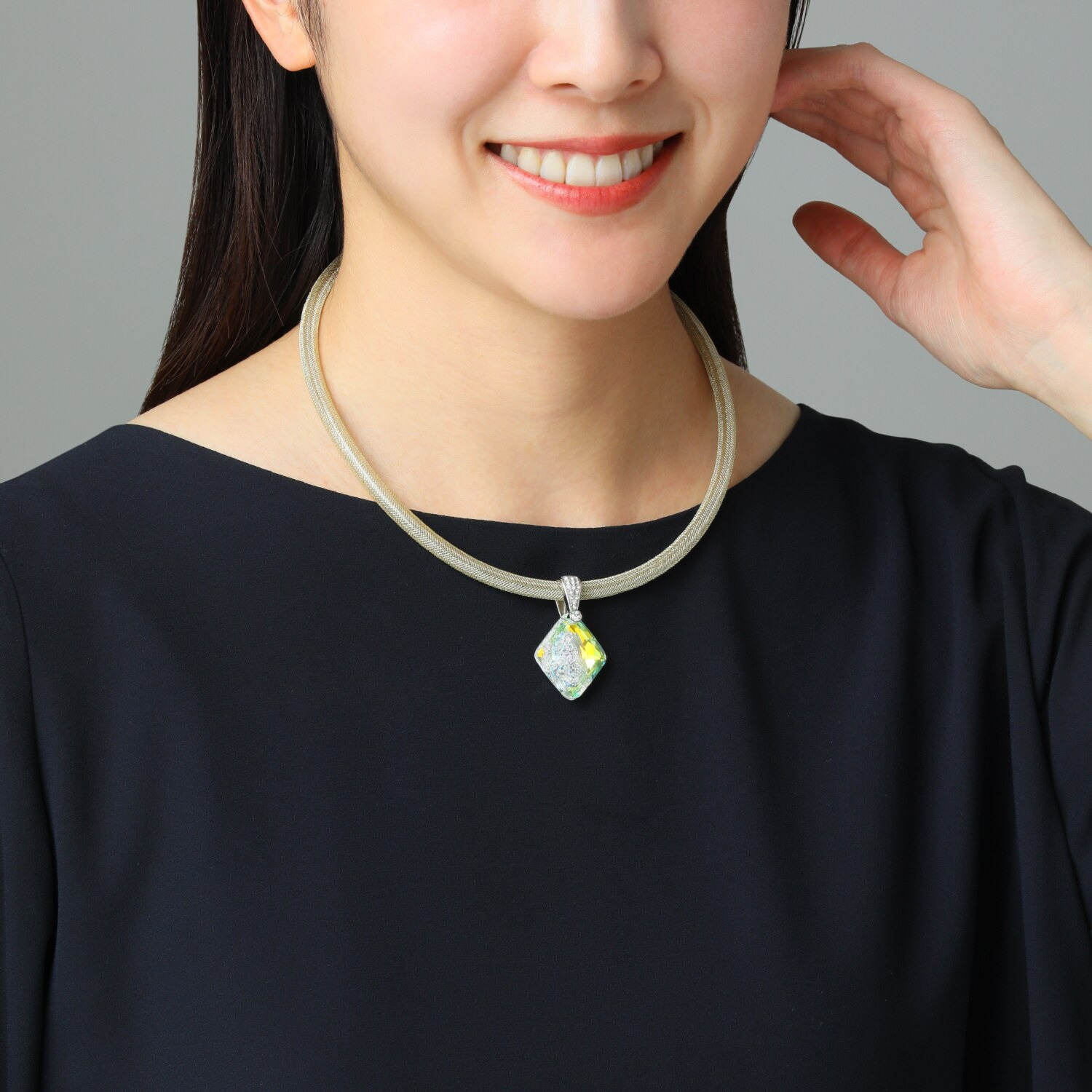 キラキラギフト バイ　アビステ ダイヤ型トップ コードペンダント