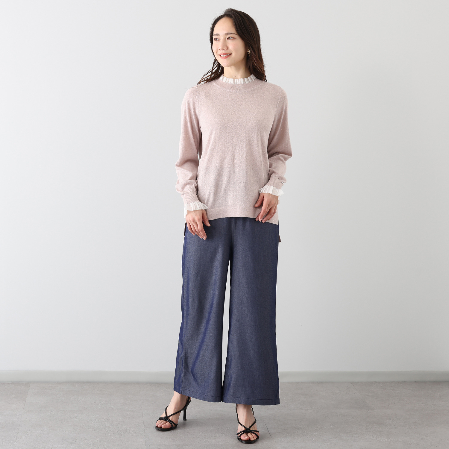 Ｔ．Ｆ．Ｄ．Ｃ． ブリランテラメ オーガンジーフリル 配色ニットプルオーバー