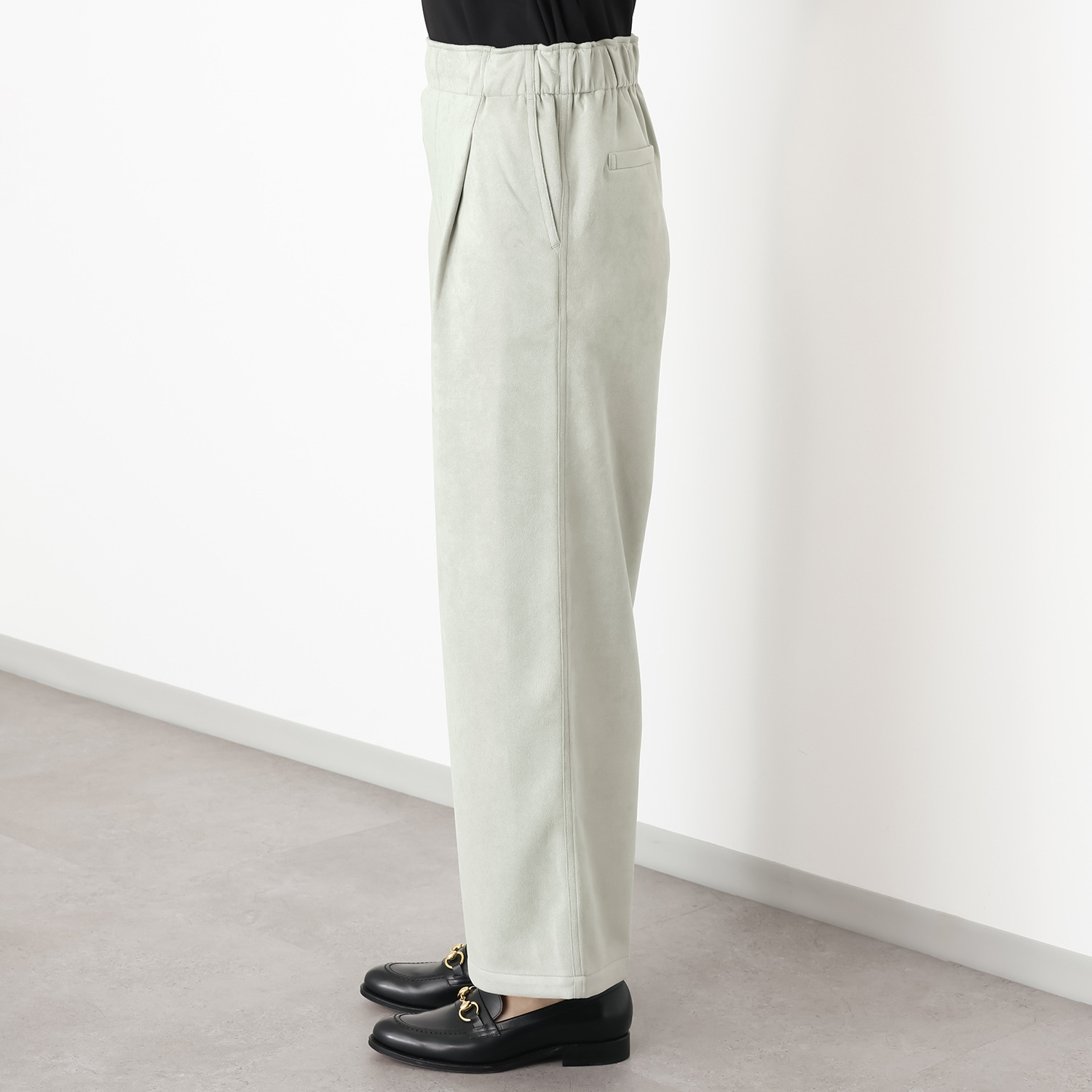 チーロ スエードタッチ タックワイドパンツ