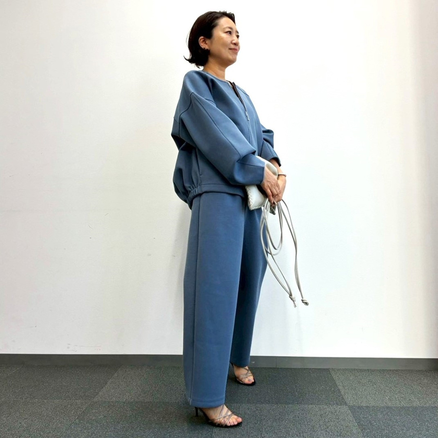 チーロ ダンボールニット バレルパンツ