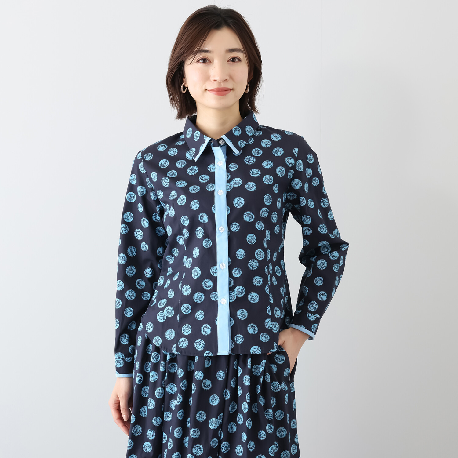 エムジェイアール　バイ マチコ　ジント　ロンドン 配色アクセントシャツ