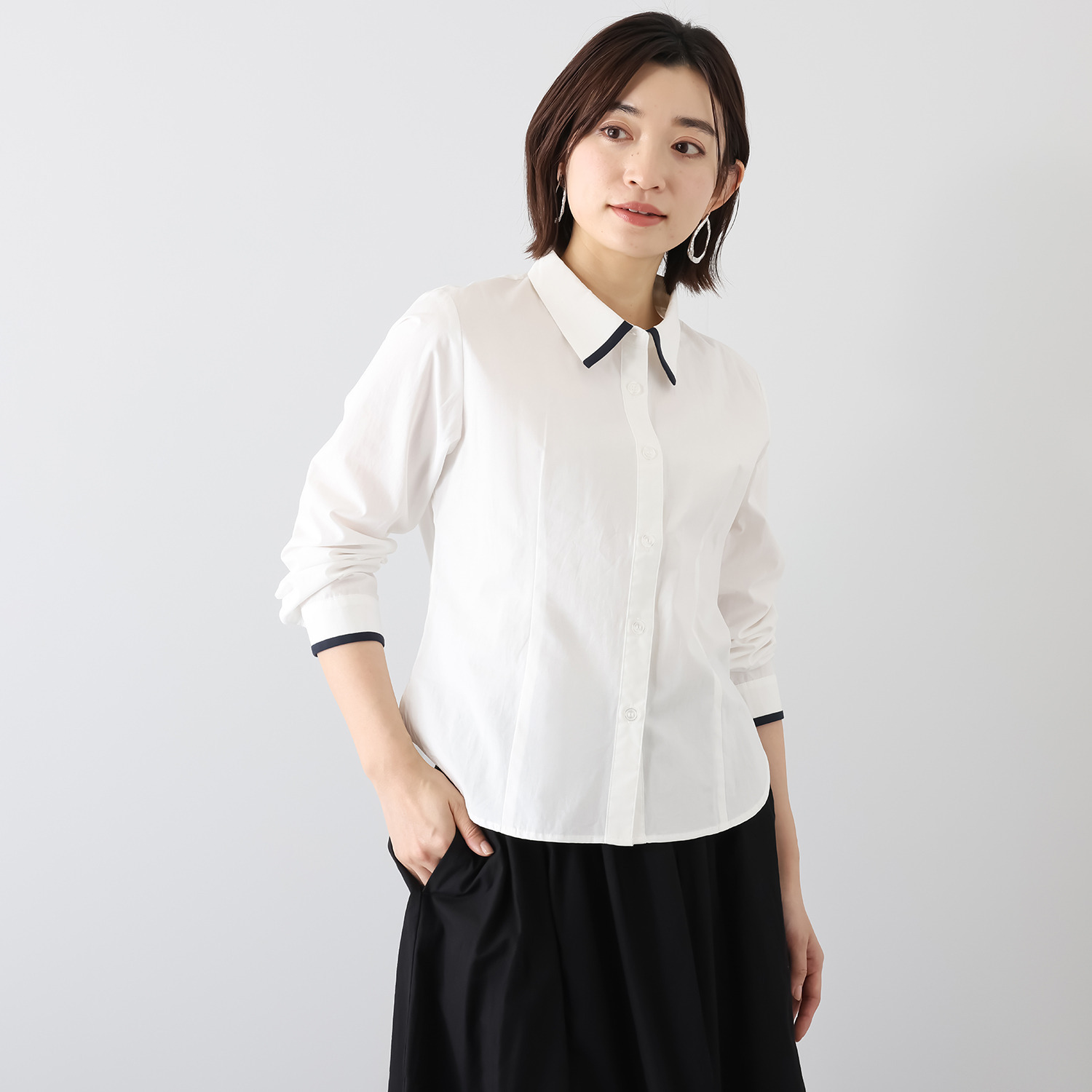 エムジェイアール　バイ マチコ　ジント　ロンドン 配色アクセントシャツ