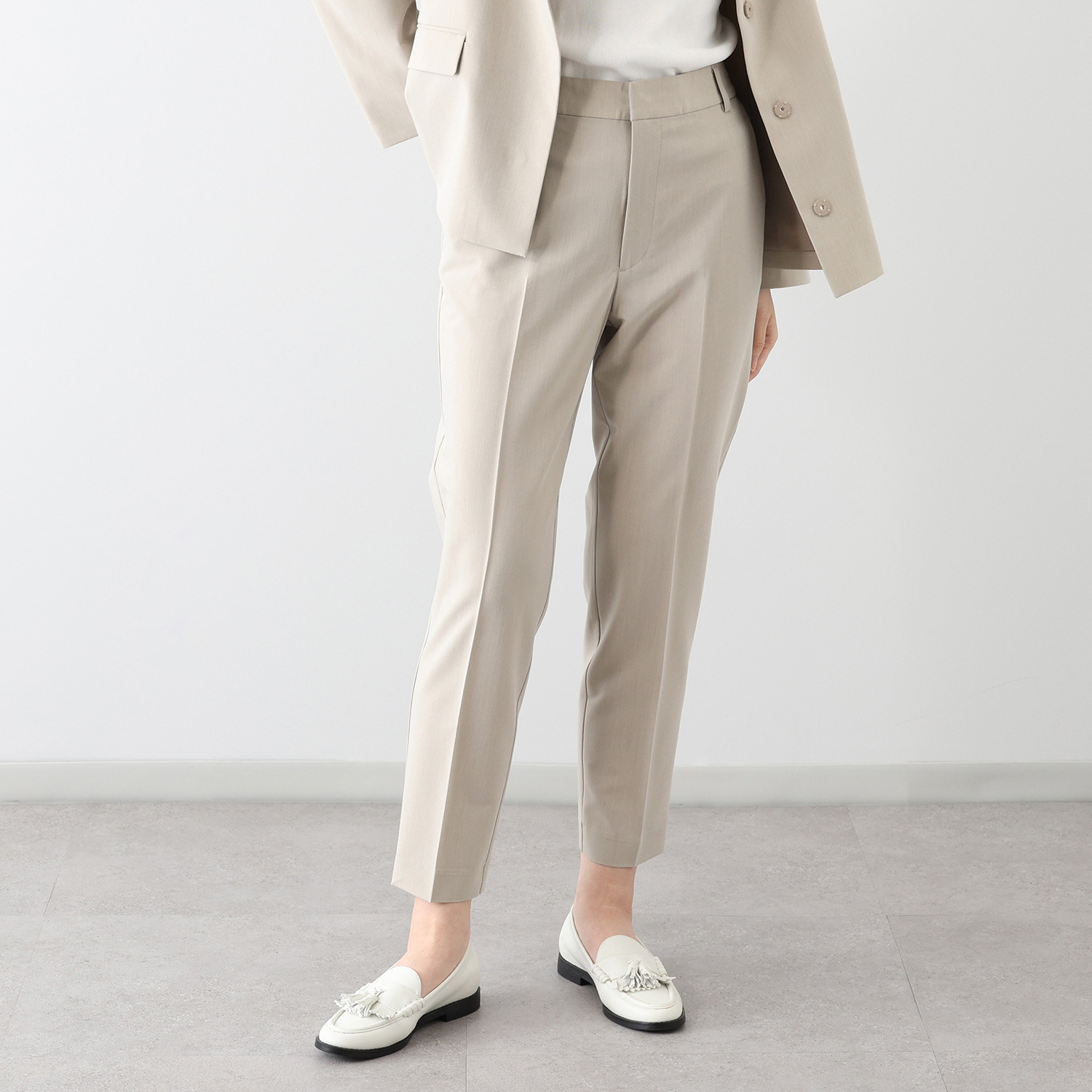 プララパ ウールライク ストレッチ テーパードパンツ