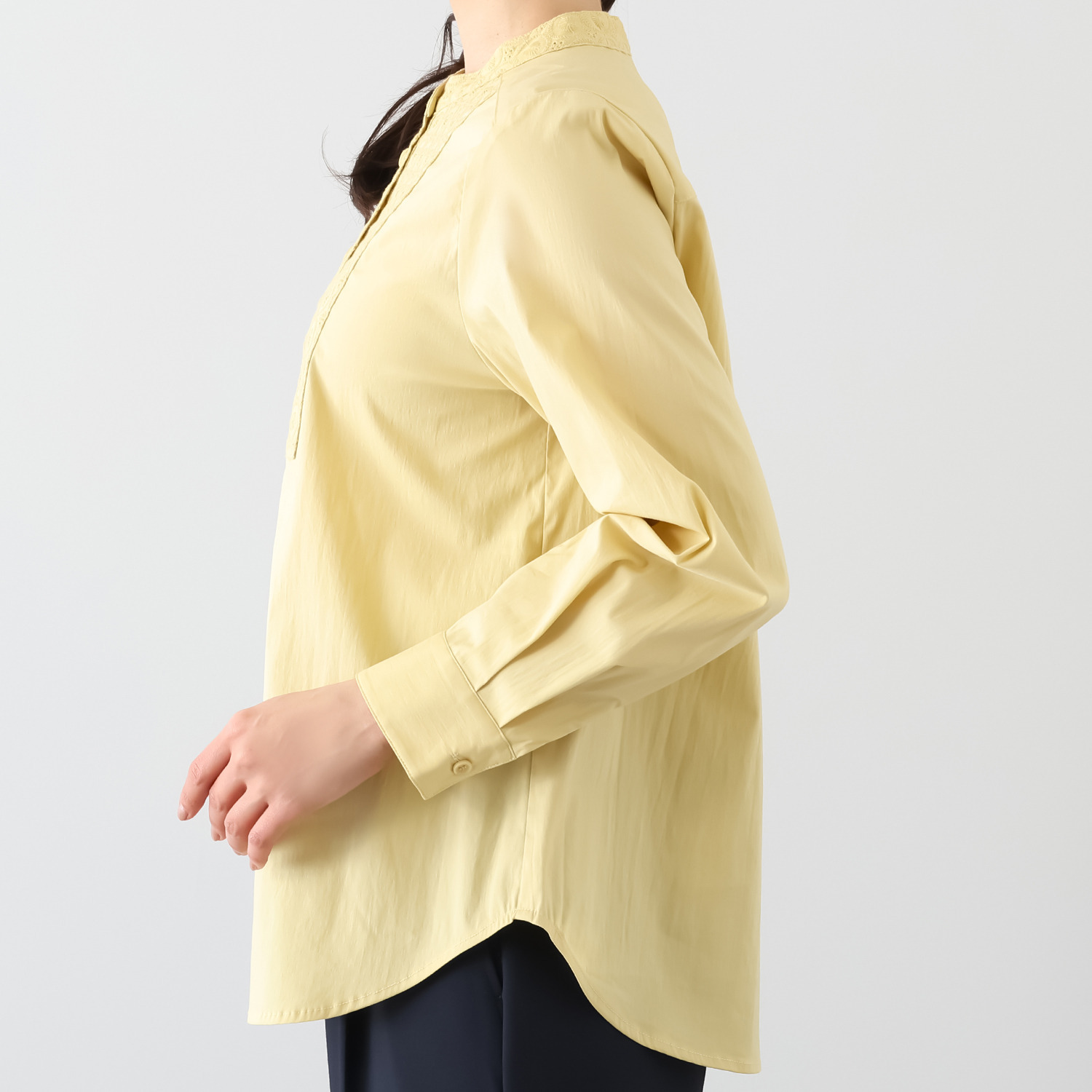 プララパ コットン混 刺しゅうレース バンドカラーシャツ