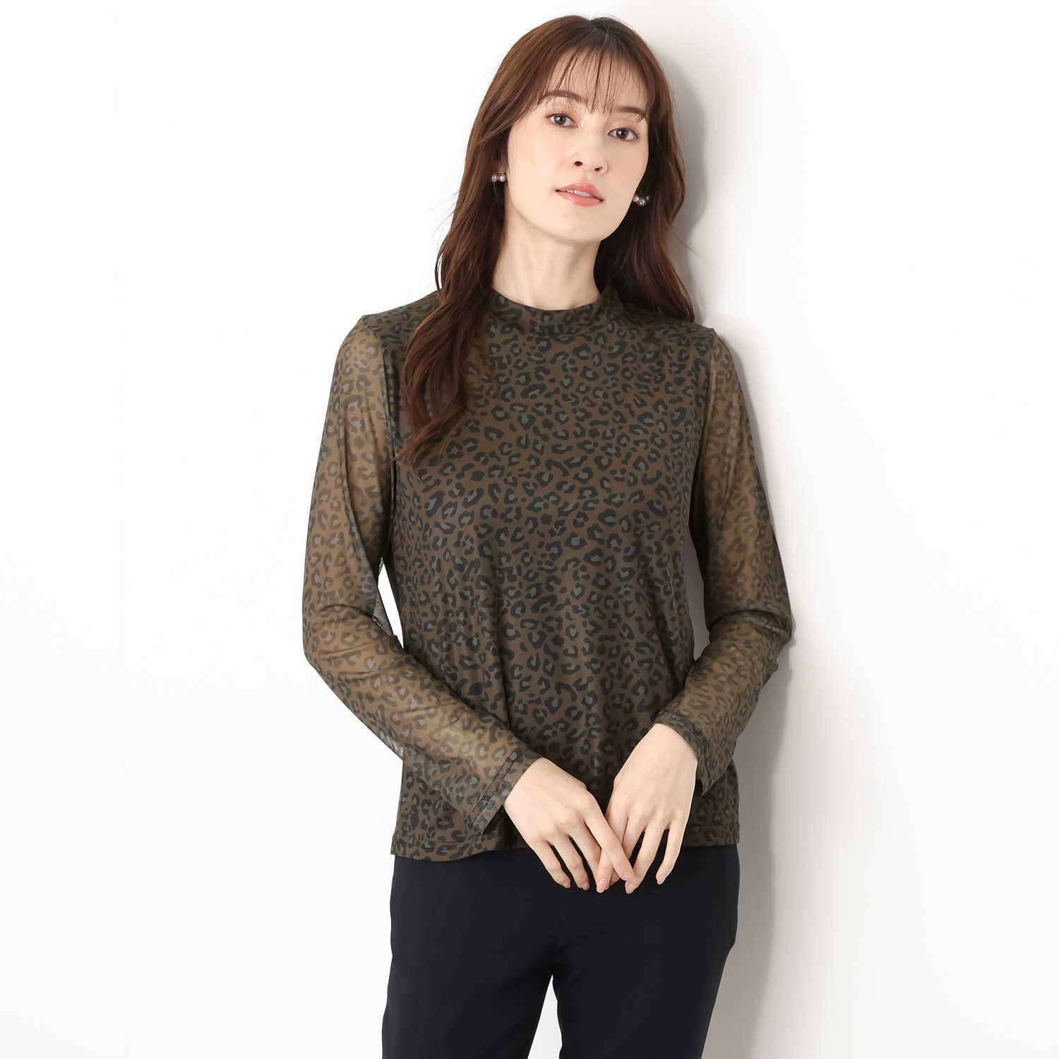 マダムヒロコ フロントレイヤード チュールプルオーバー