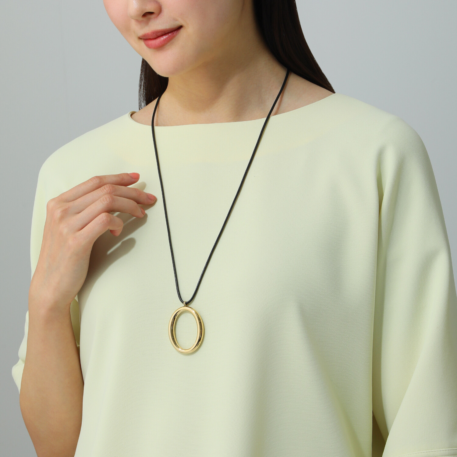 デルークス ステンレス ボリュームオーバル ロングコードネックレス