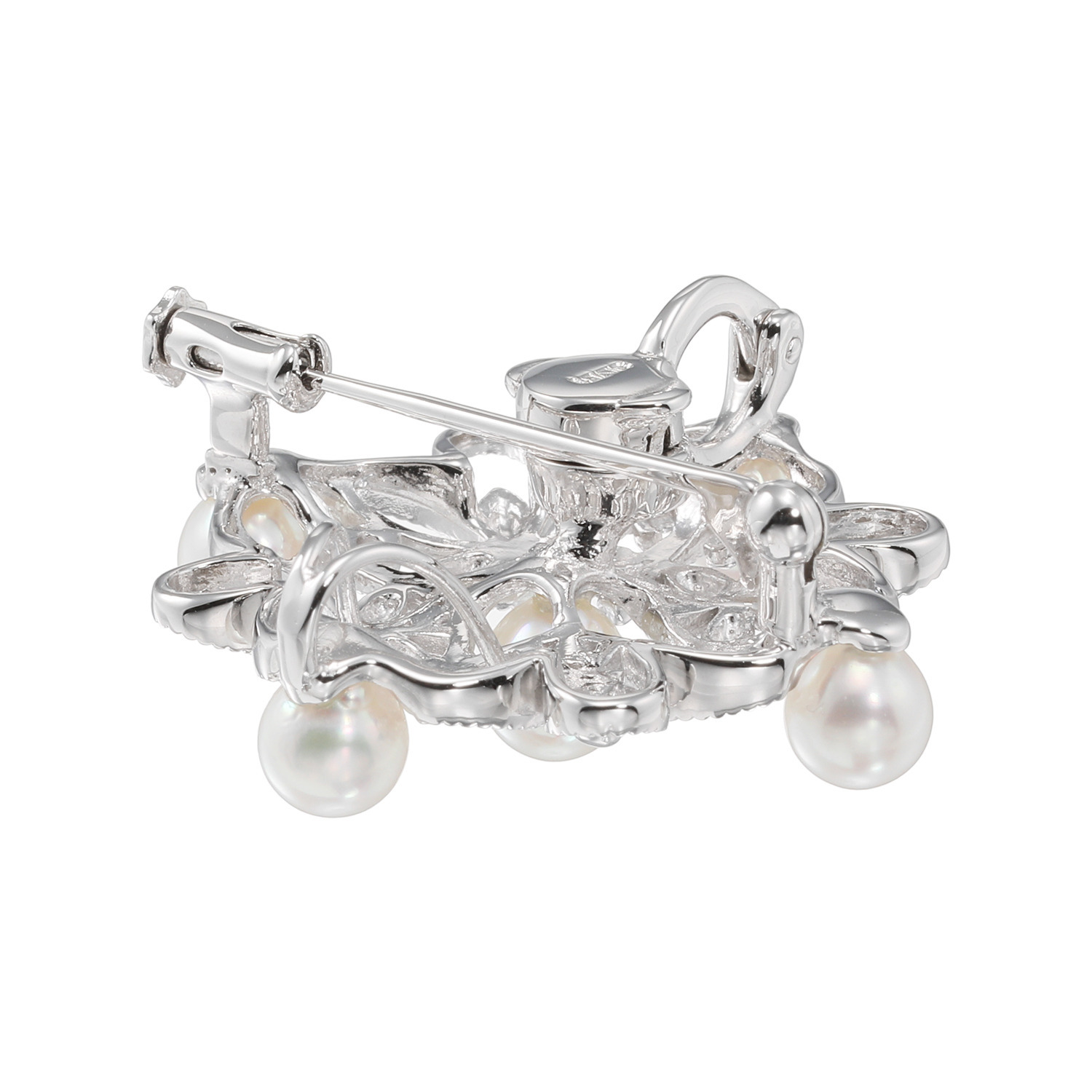 ゆきほたる シルバー 長崎県対馬産 無調色越物アコヤパール スクエアレース ペンダントブローチ