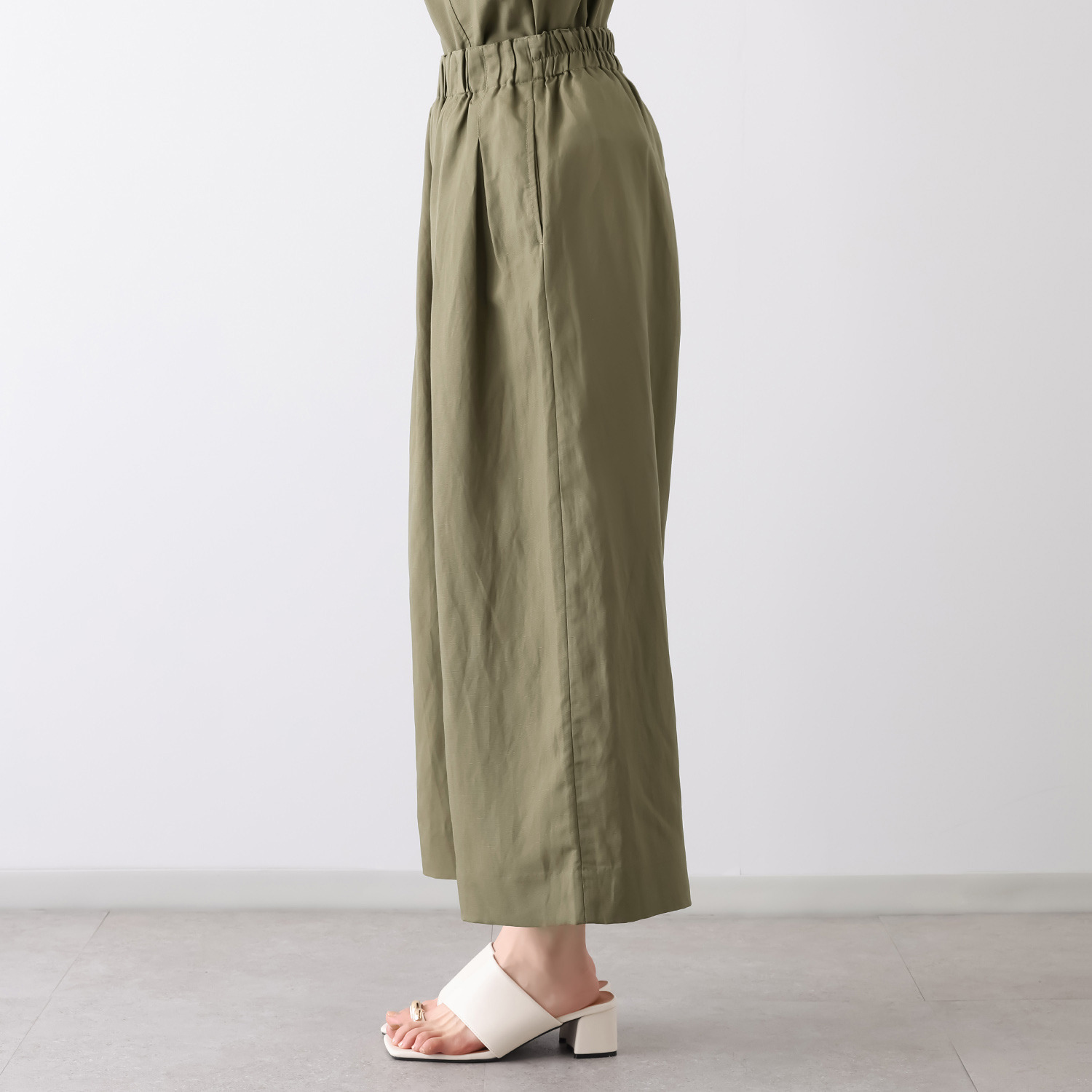 オルテンジア 上質リラックススタイル デザインワイドパンツ