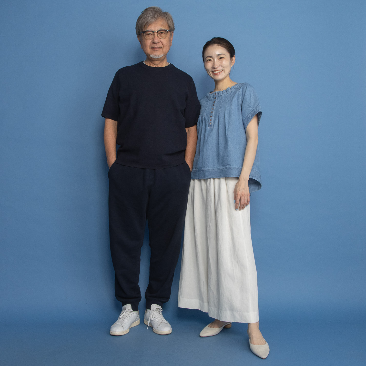 オルテンジア 洗練カジュアルで 日常もお出かけも映える デニムタックブラウス