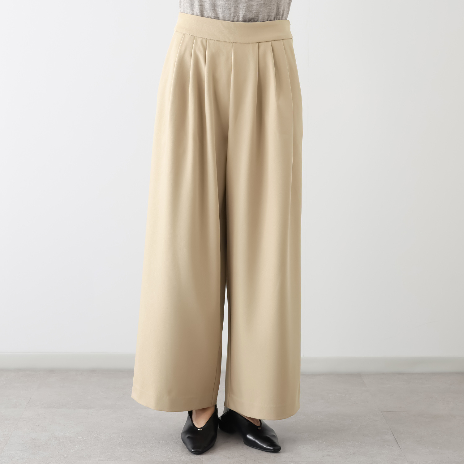 ホリーズ　アズ フロントタックアクセント ワイドパンツ