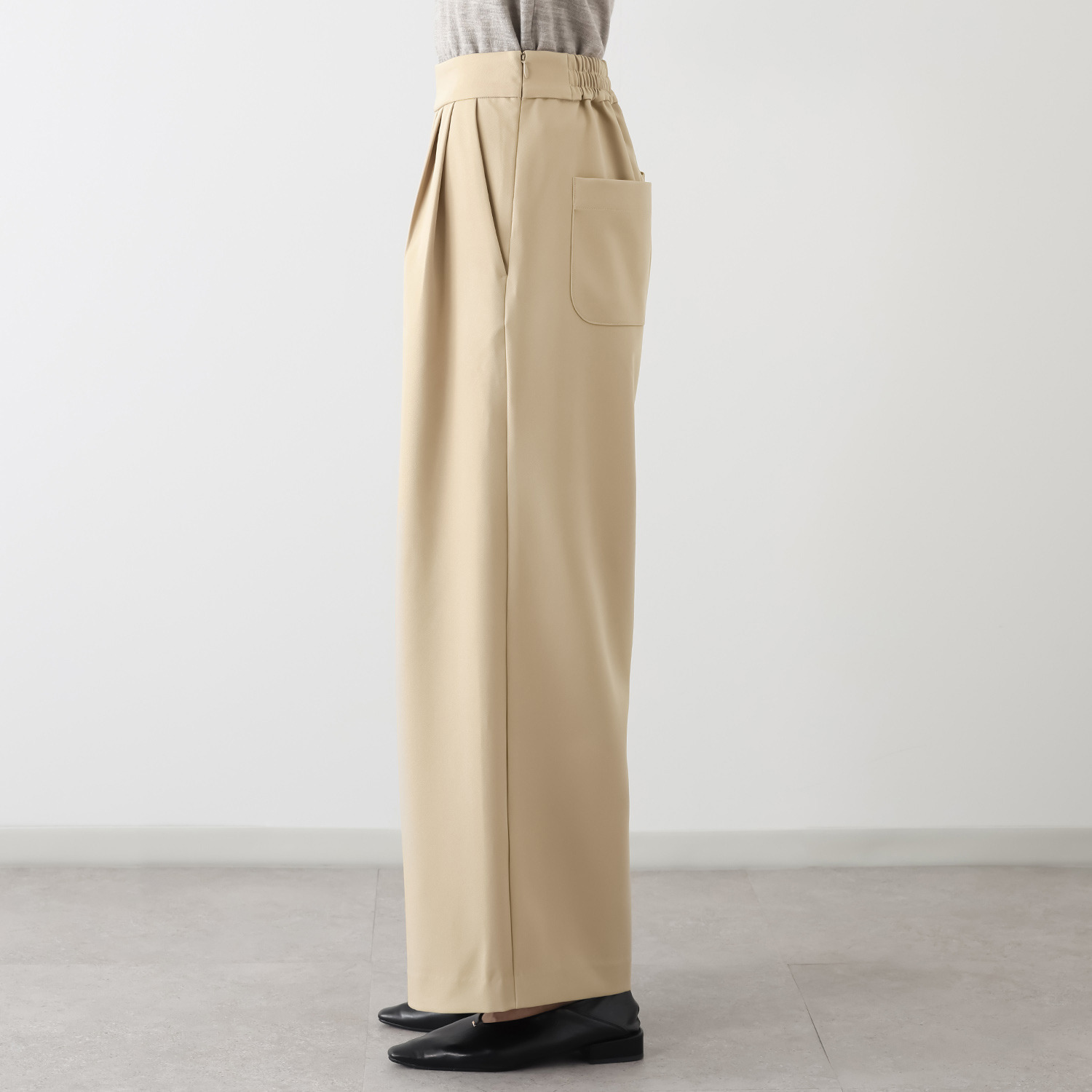 ホリーズ　アズ フロントタックアクセント ワイドパンツ