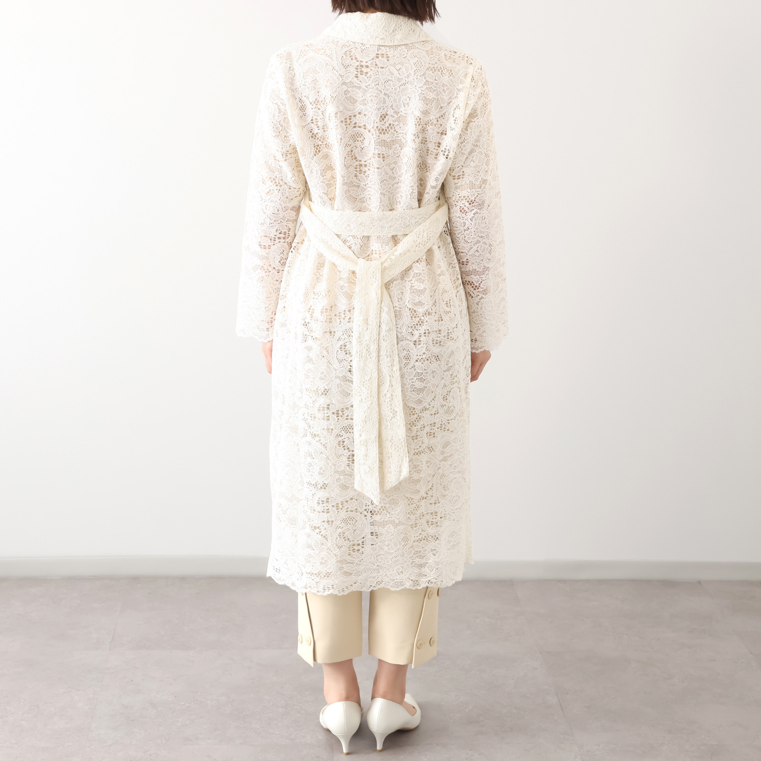 ボンボン・エ・ショコラ 総レース仕立て レースコート