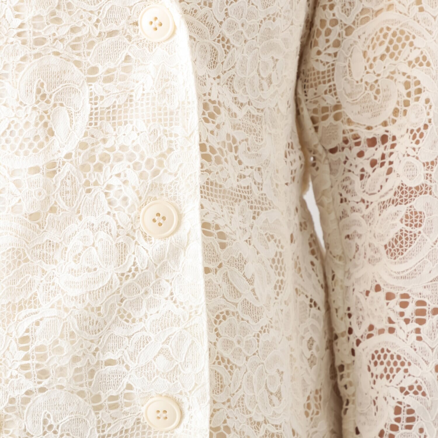 ボンボン・エ・ショコラ 総レース仕立て レースコート