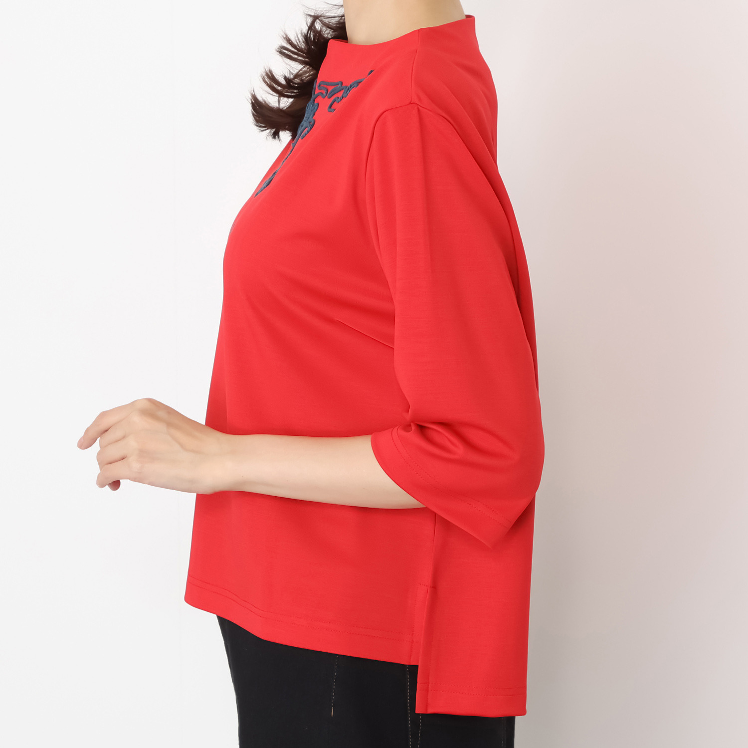 エムジェイアール　バイ マチコ　ジント　ロンドン コード刺しゅう ボトルネック プルオーバー