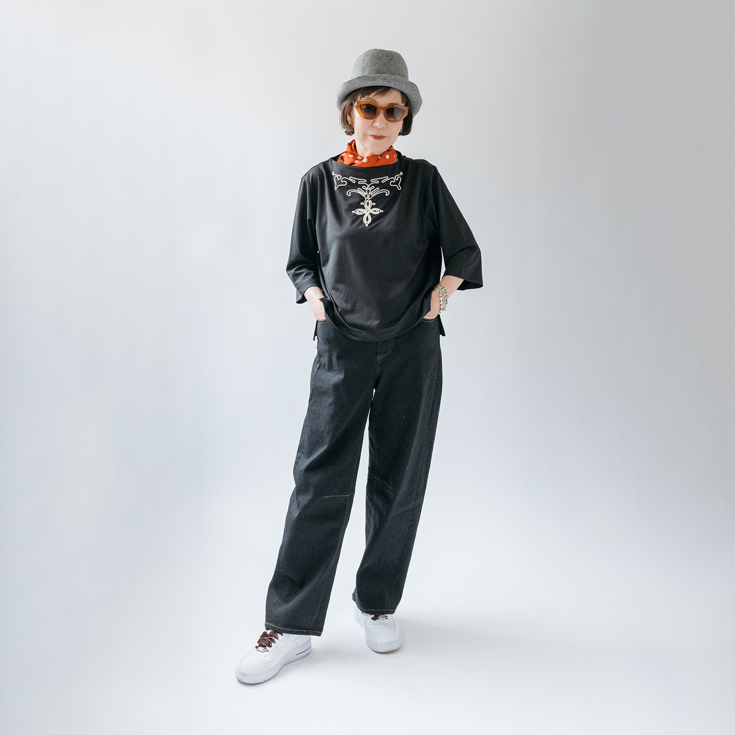 エムジェイアール　バイ マチコ　ジント　ロンドン コード刺しゅう ボトルネック プルオーバー