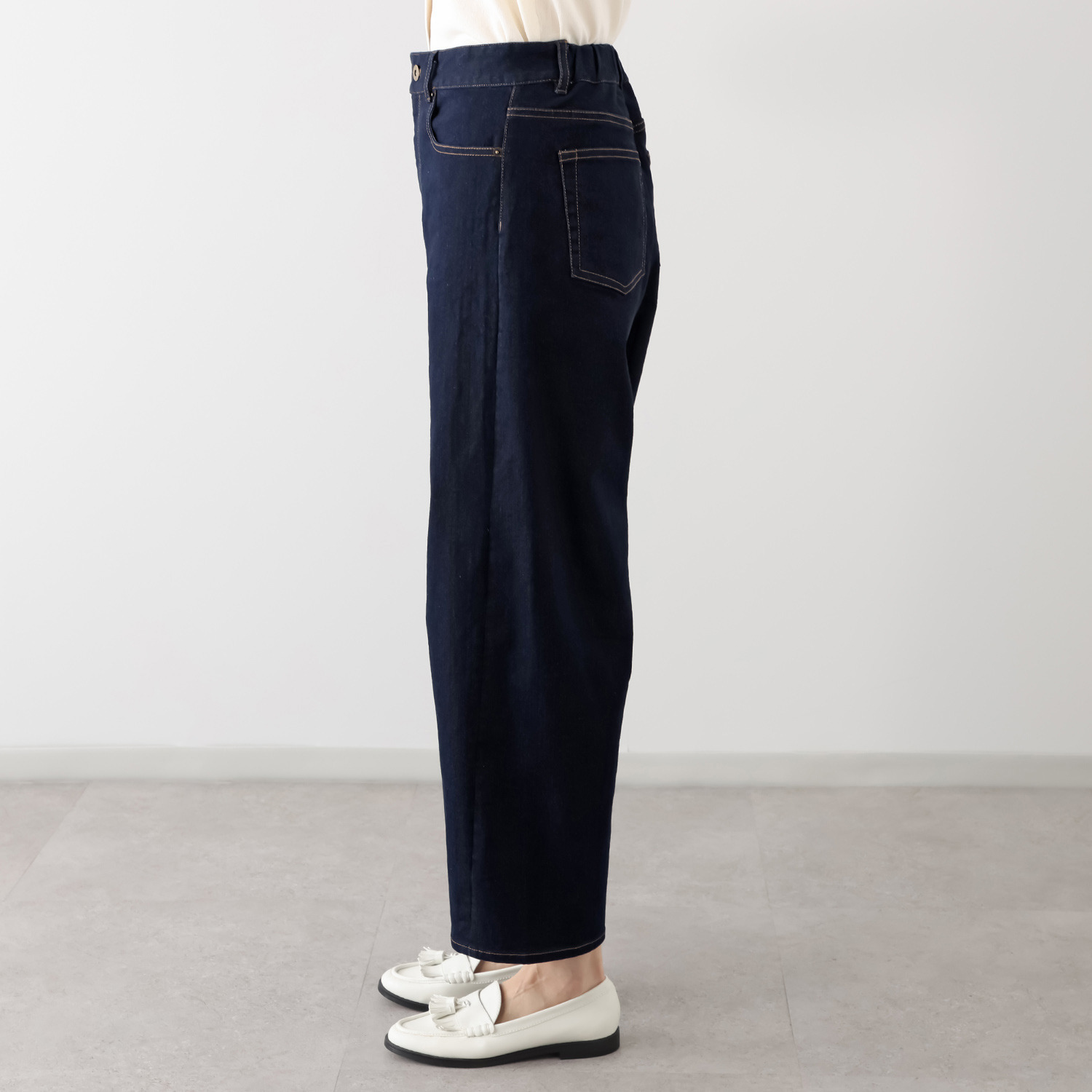 エムジェイアール　バイ マチコ　ジント　ロンドン カーブシルエット ストレッチデニムパンツ