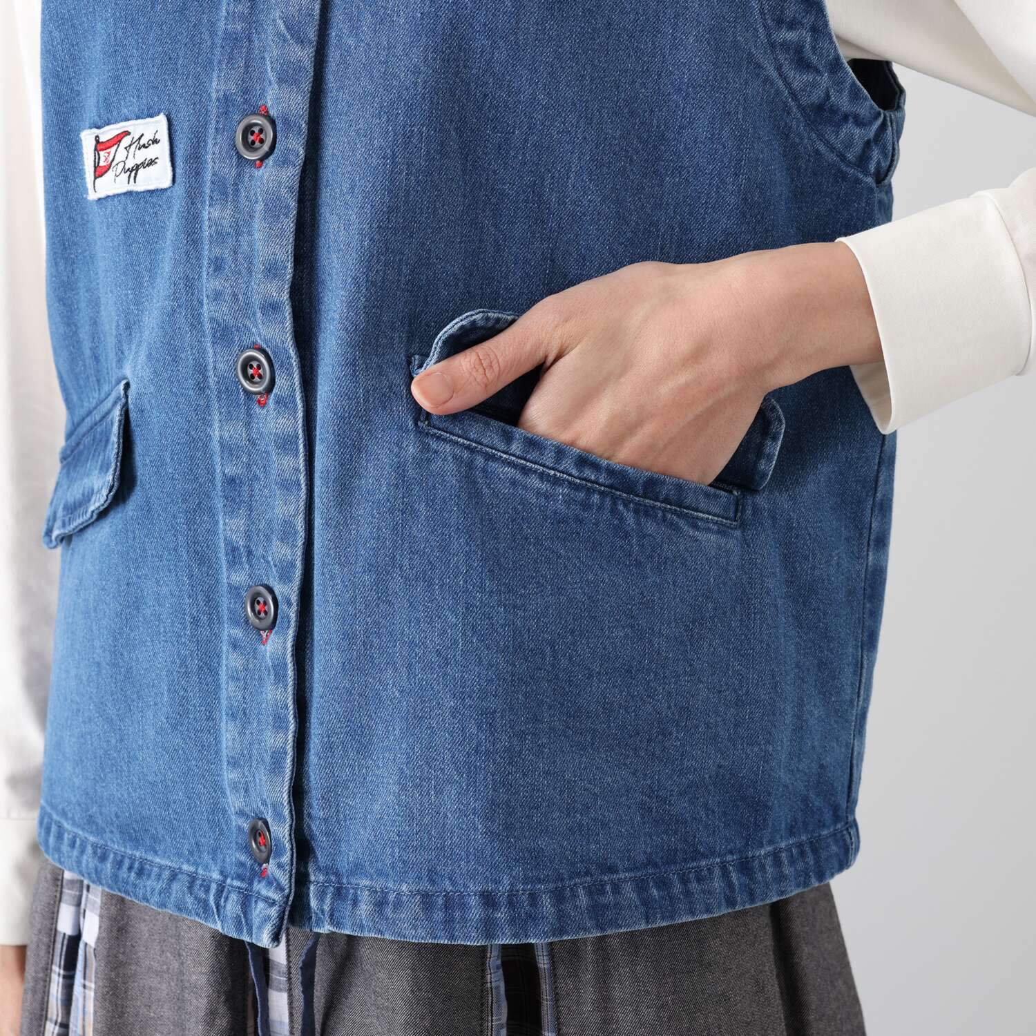 ハッシュパピー ワッペン付 デニムパーカーベスト