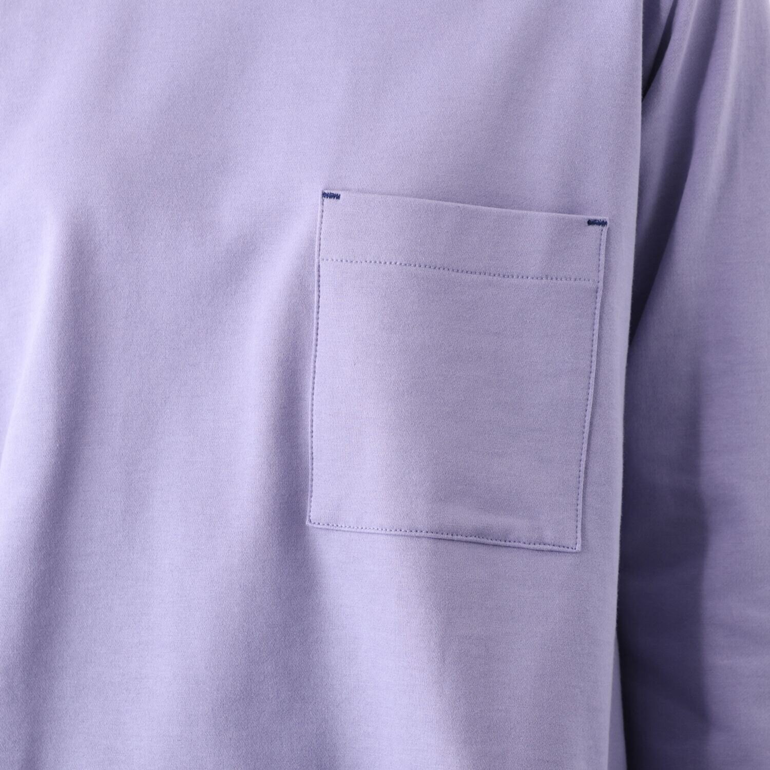 シロヤイチガントウキョウ ベルガモ 裏毛プルオーバー