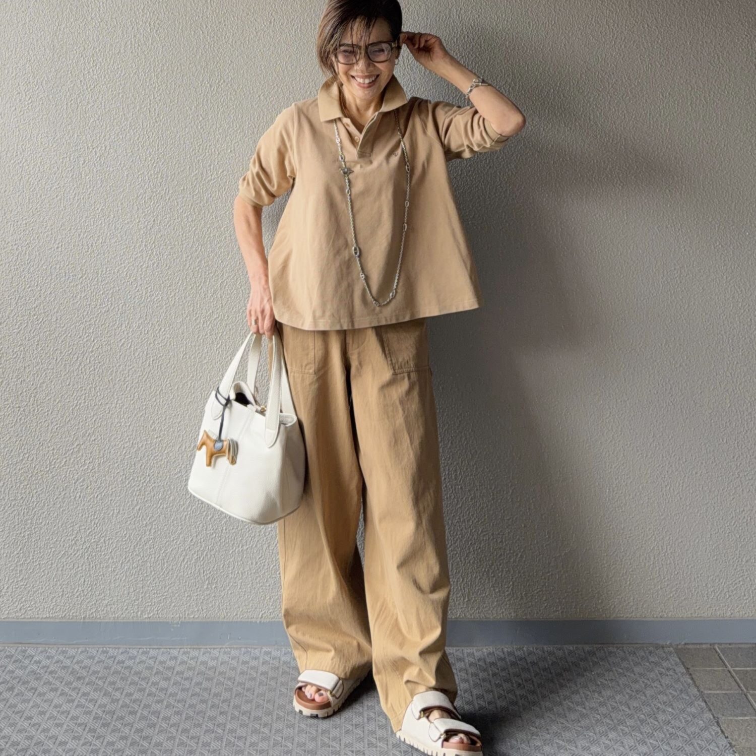 ラソエヌサーティスリー ディグリーズ 鹿の子 イニシャル刺しゅう フレアーシルエット ポロシャツ