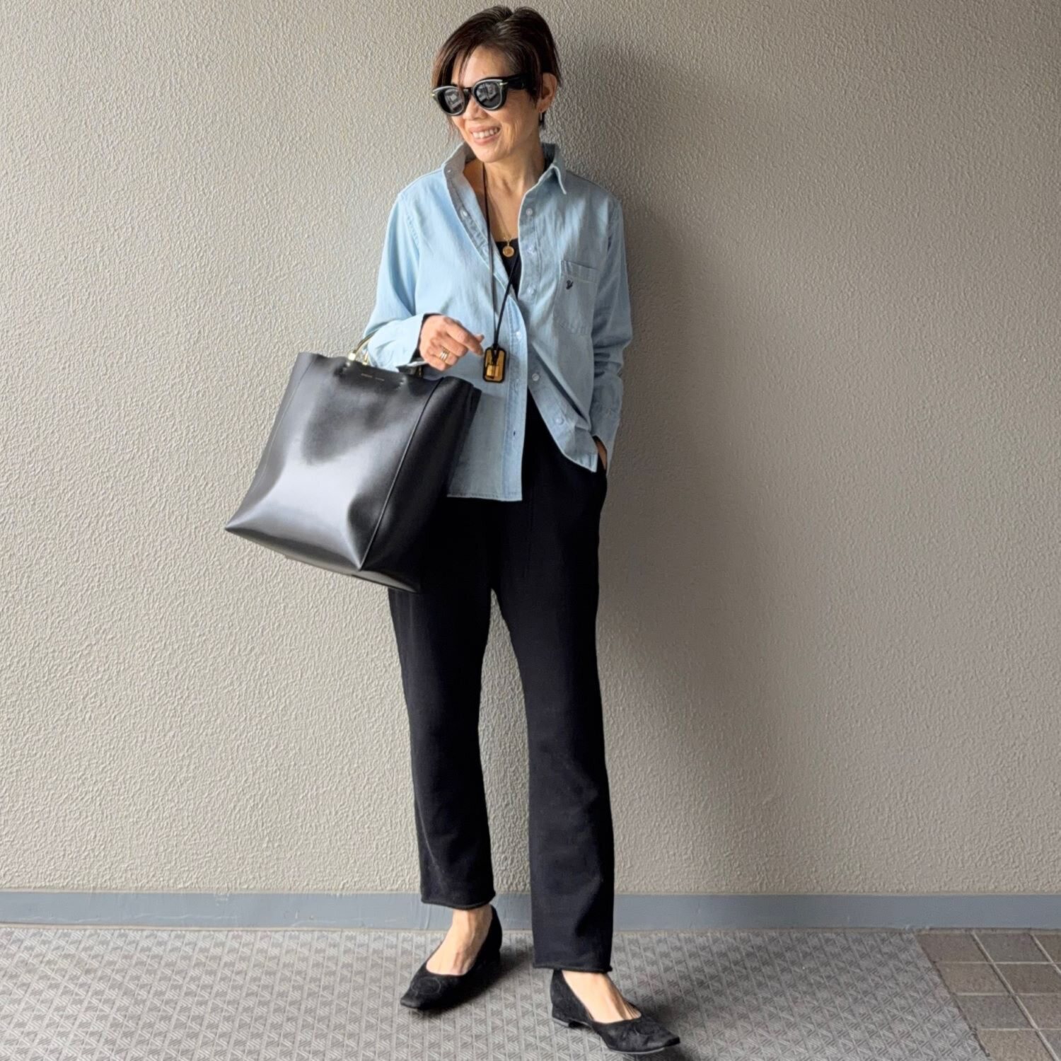 ラソエヌサーティスリー ディグリーズ 羽織りにも最適！ イニシャルロゴ ダンガリーシャツ