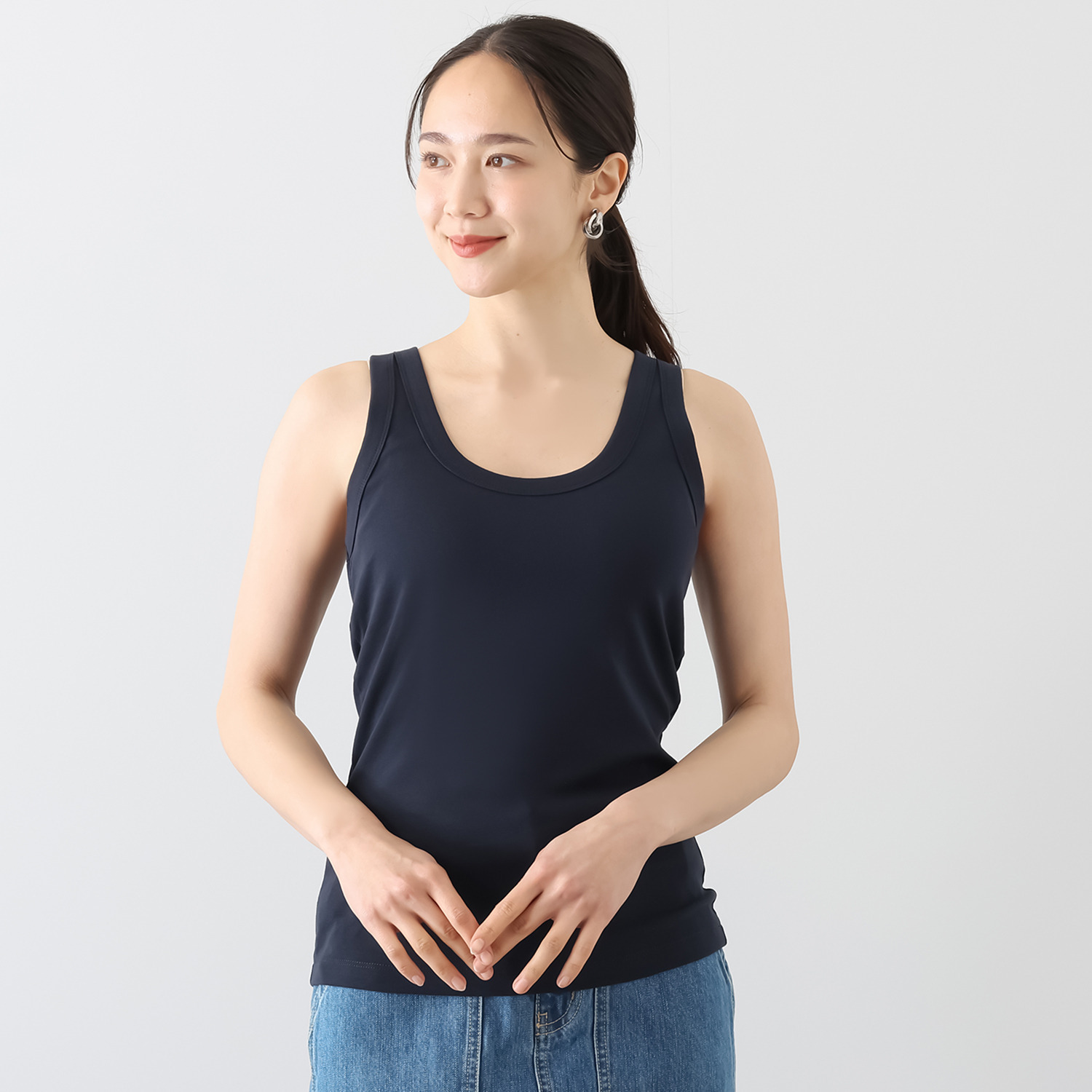 ラソエヌサーティスリー ディグリーズ フィット感抜群！ ストレッチフライス タンクトップ