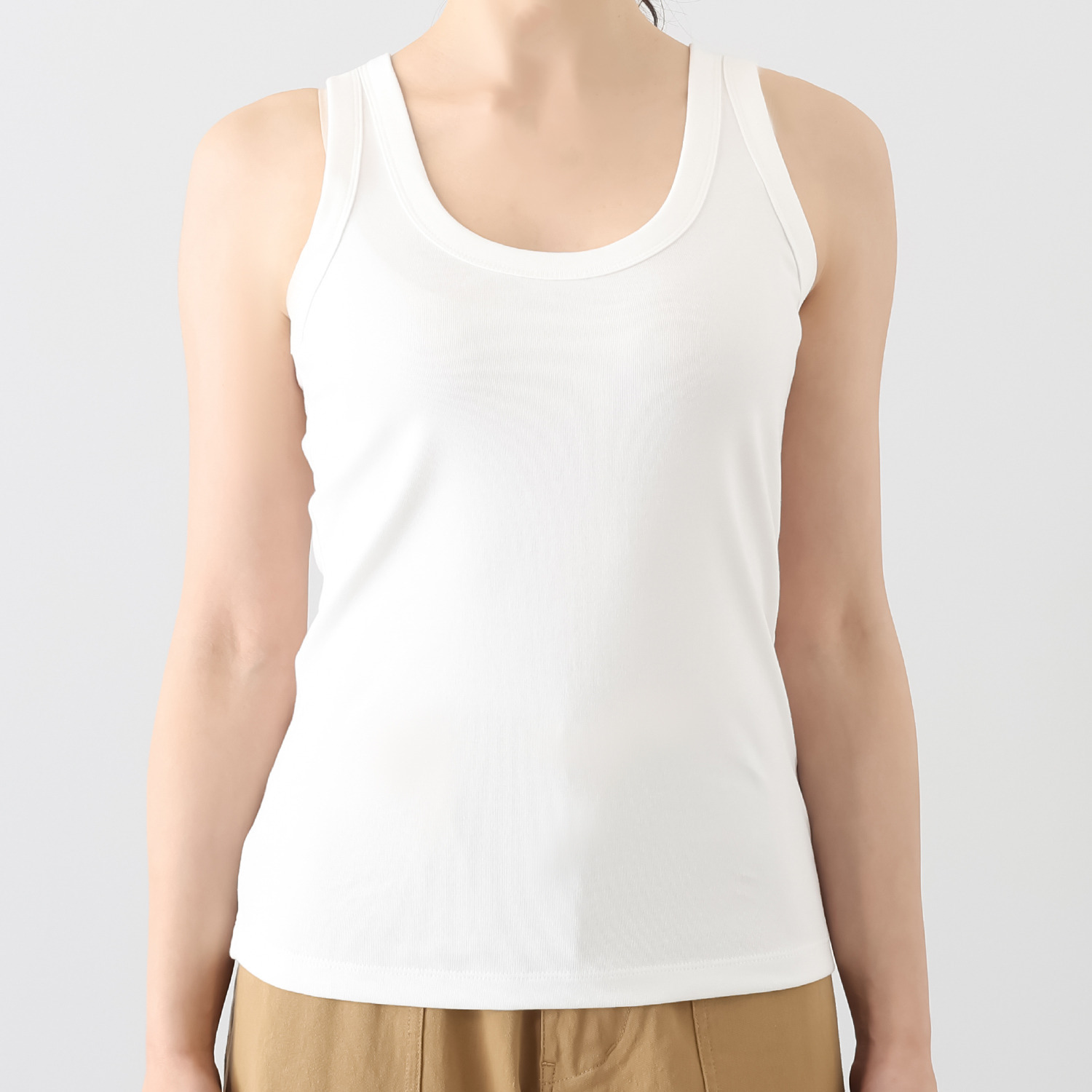 ラソエヌサーティスリー ディグリーズ フィット感抜群！ ストレッチフライス タンクトップ