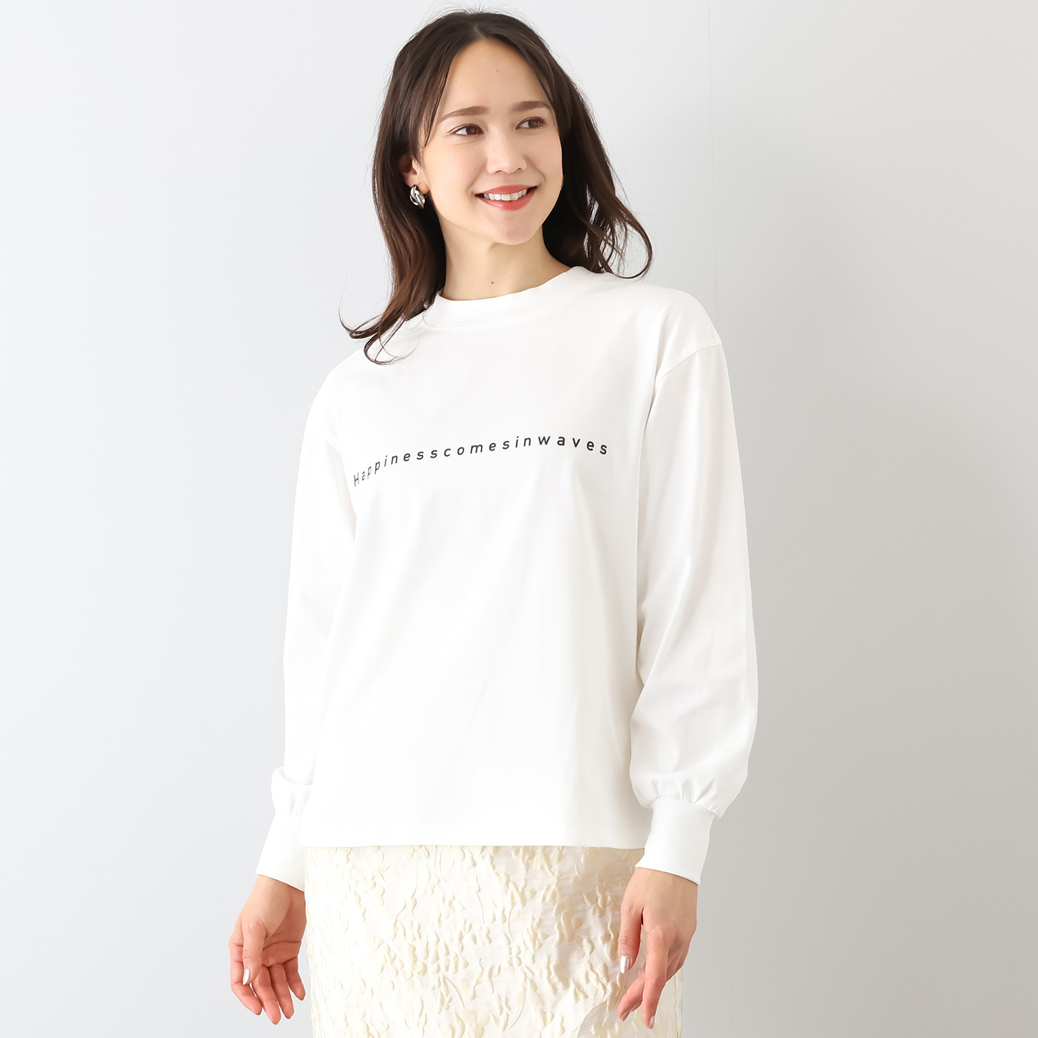 イロプライム 柔らか素材 控えめロゴＴシャツ