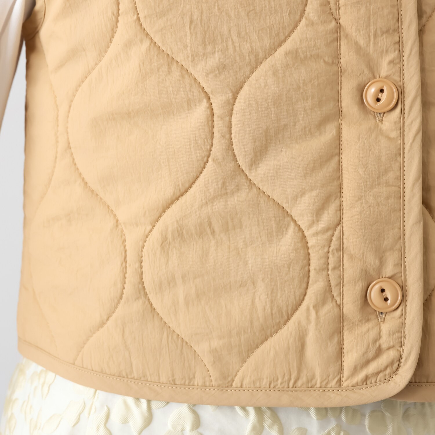 イロプライム コンパクト キルティングベスト