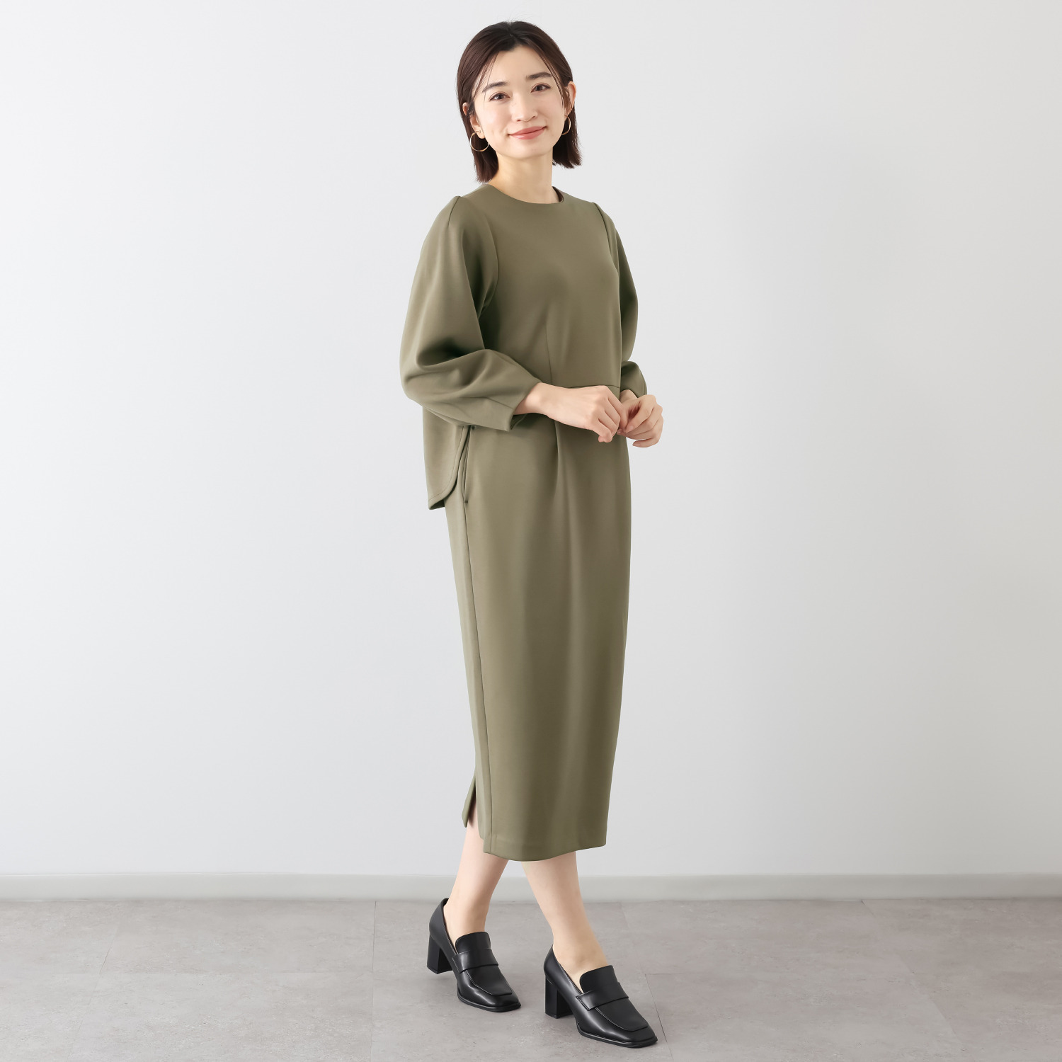 イロプライム 楽ちんきれい見え ナローワンピース