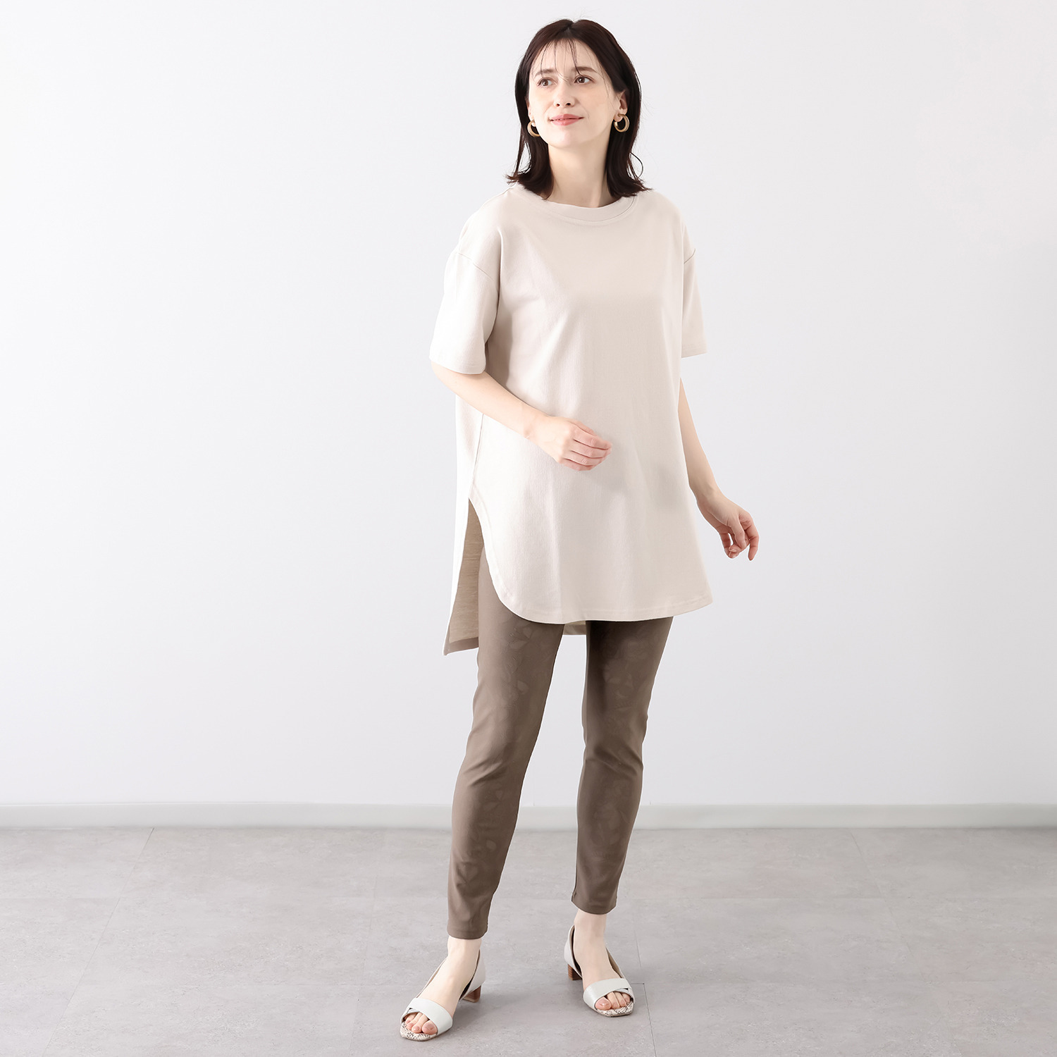 ダイア　アロー ＵＶカット・接触冷感 ジャガード風美脚 レギンスパンツ