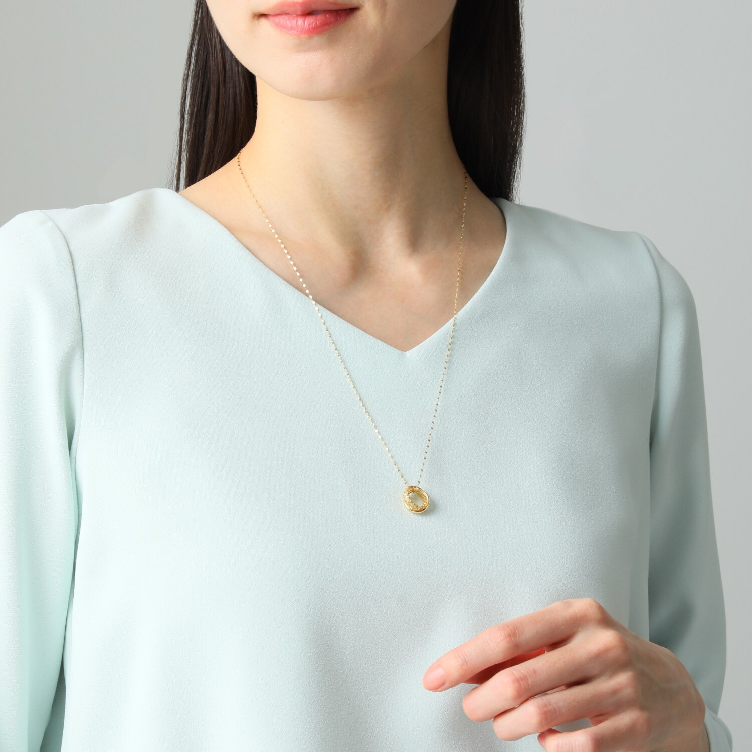 アルテッロ １８Ｋ アレンジができる ダブルサークルデザイン ペンダントトップ