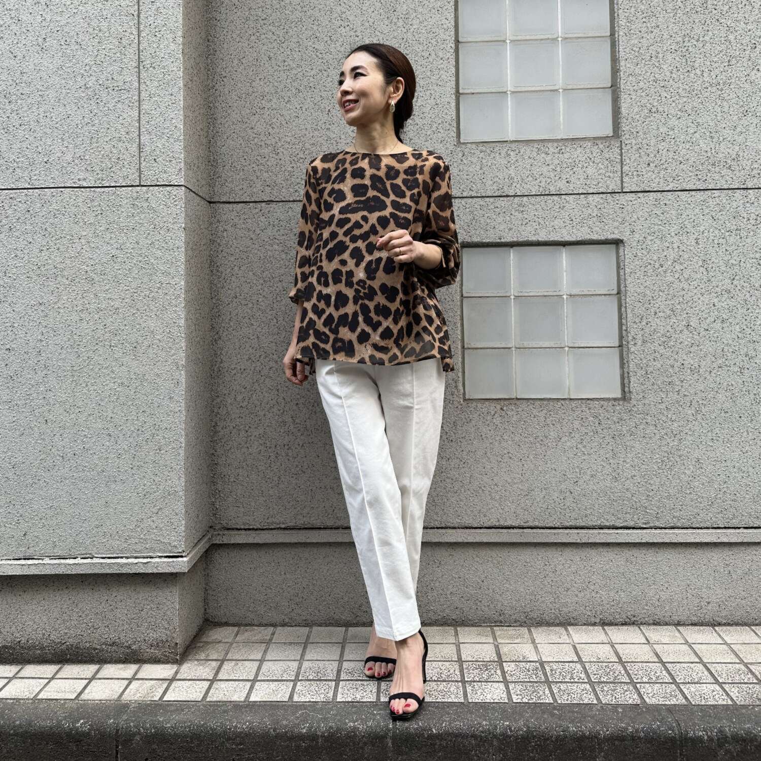 タマミ　ワタナベ テーパードシルエット スウィンギーパンツ