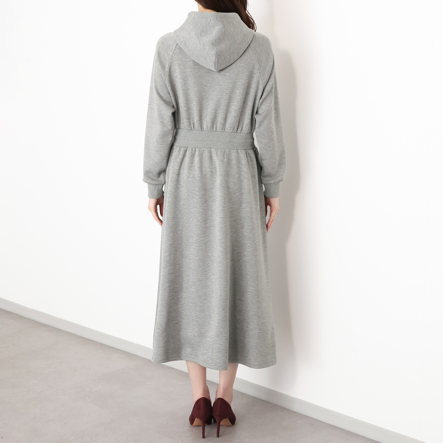 タマミ　ワタナベ ワンピース “プティシャプロン”