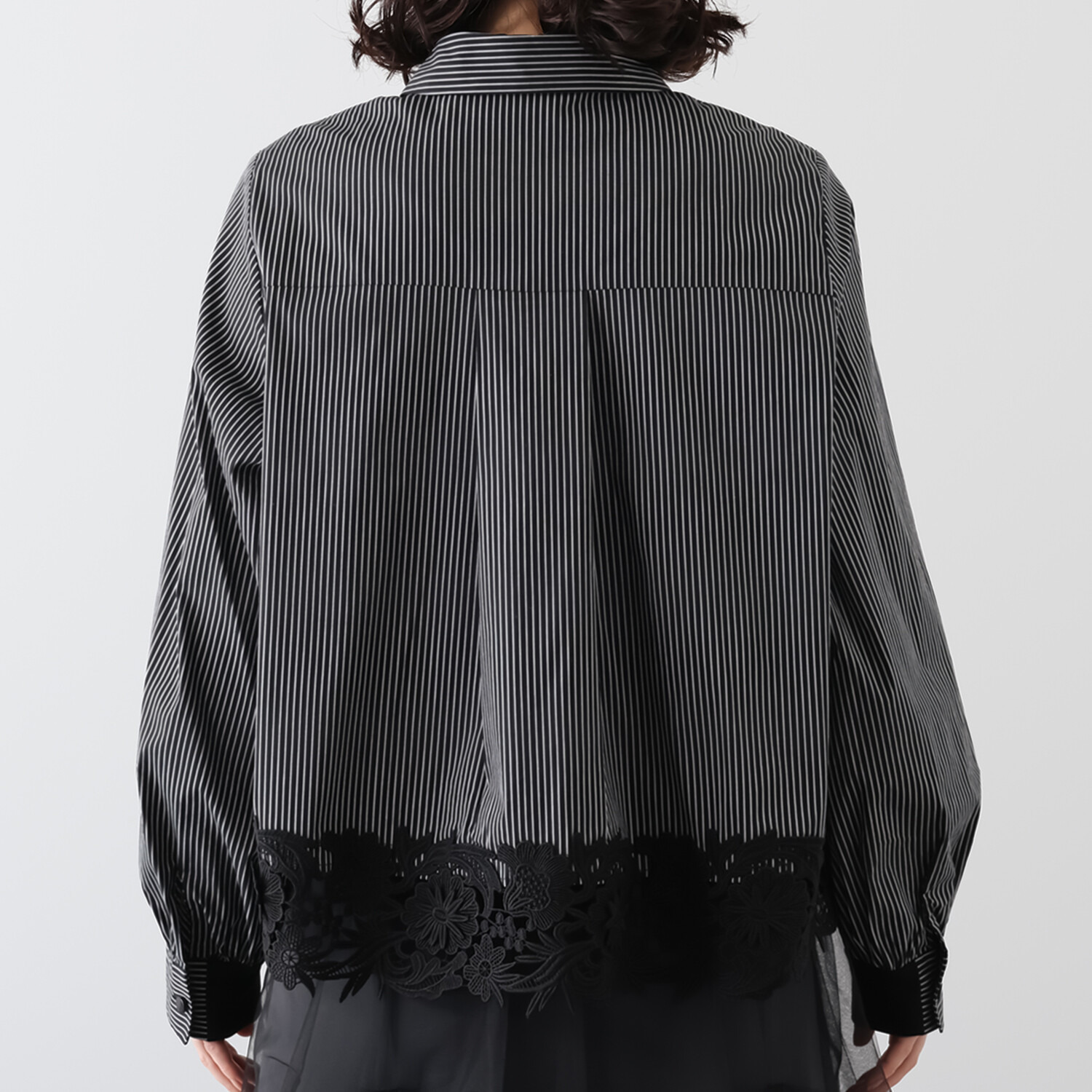 ミミコプラス ケミカルレースが際立つ エレガントモード シャツジャケット