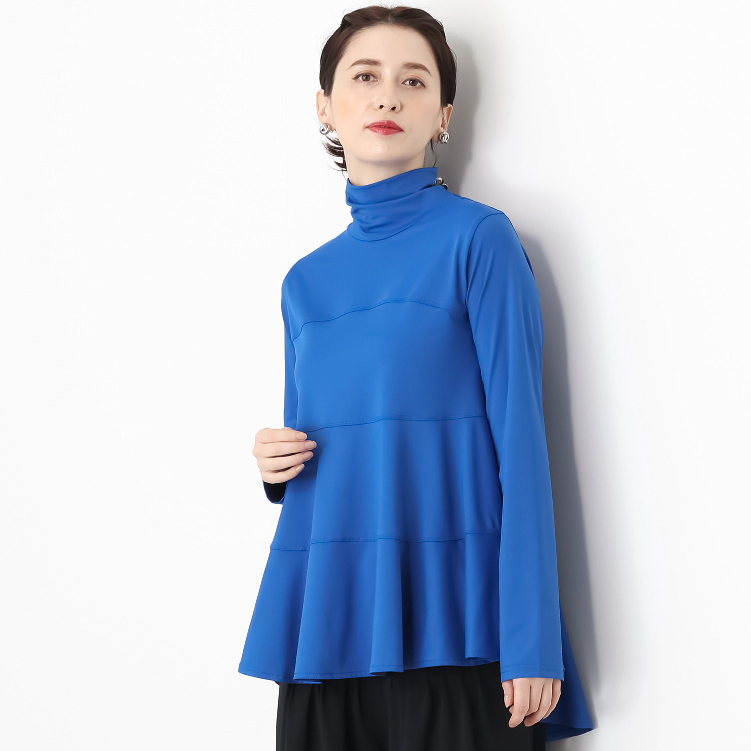 ミミコプラス 春ティアード ハイネック ライトプルオーバー