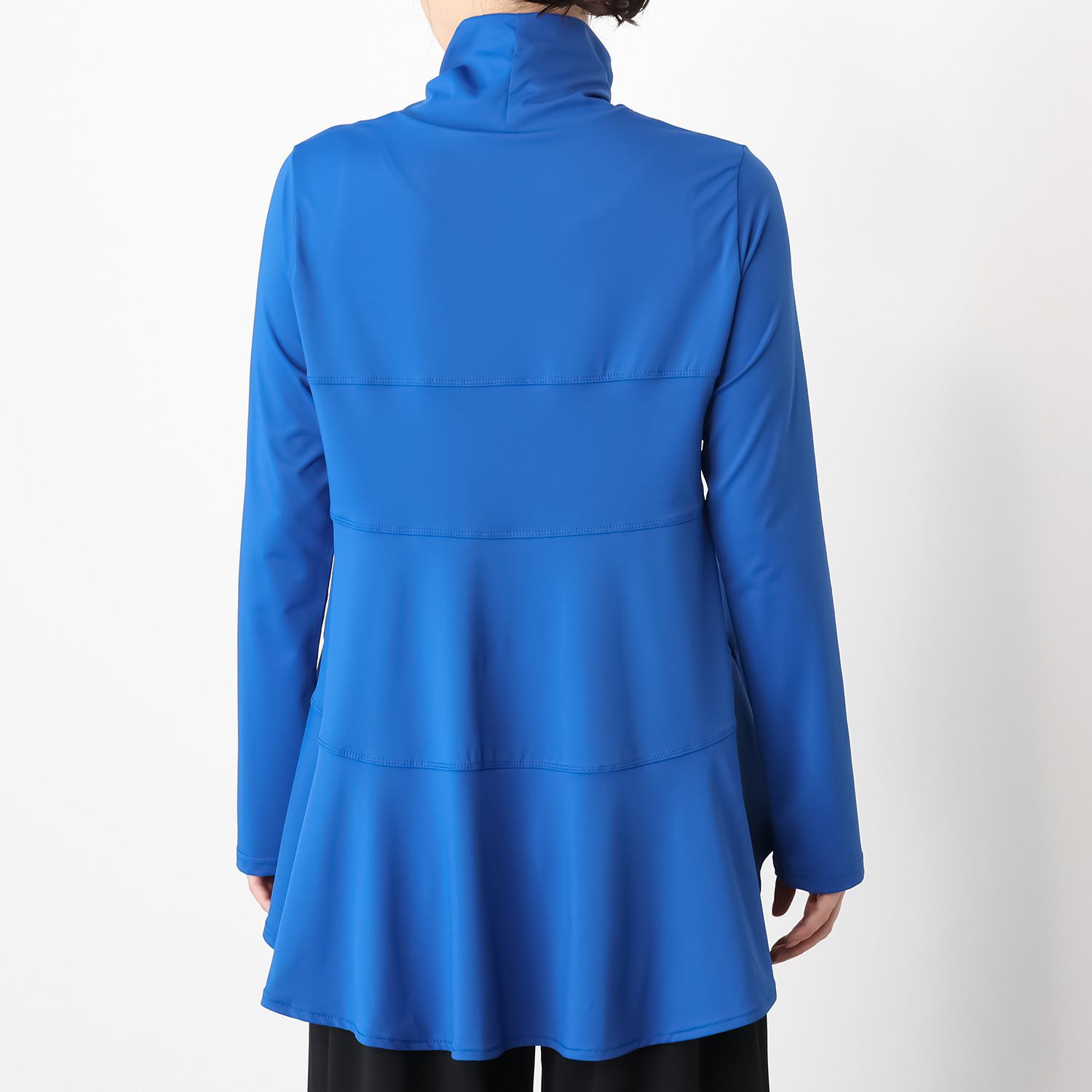 ミミコプラス 春ティアード ハイネック ライトプルオーバー