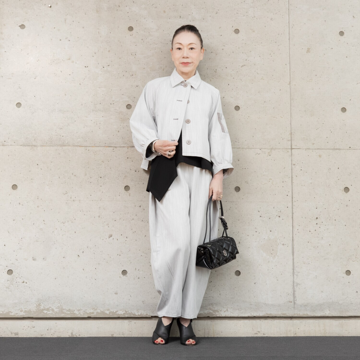 ヒロコ　デシネール ニュースラブデニム 大人女子のための すっきり着丈 おしゃれジャケット