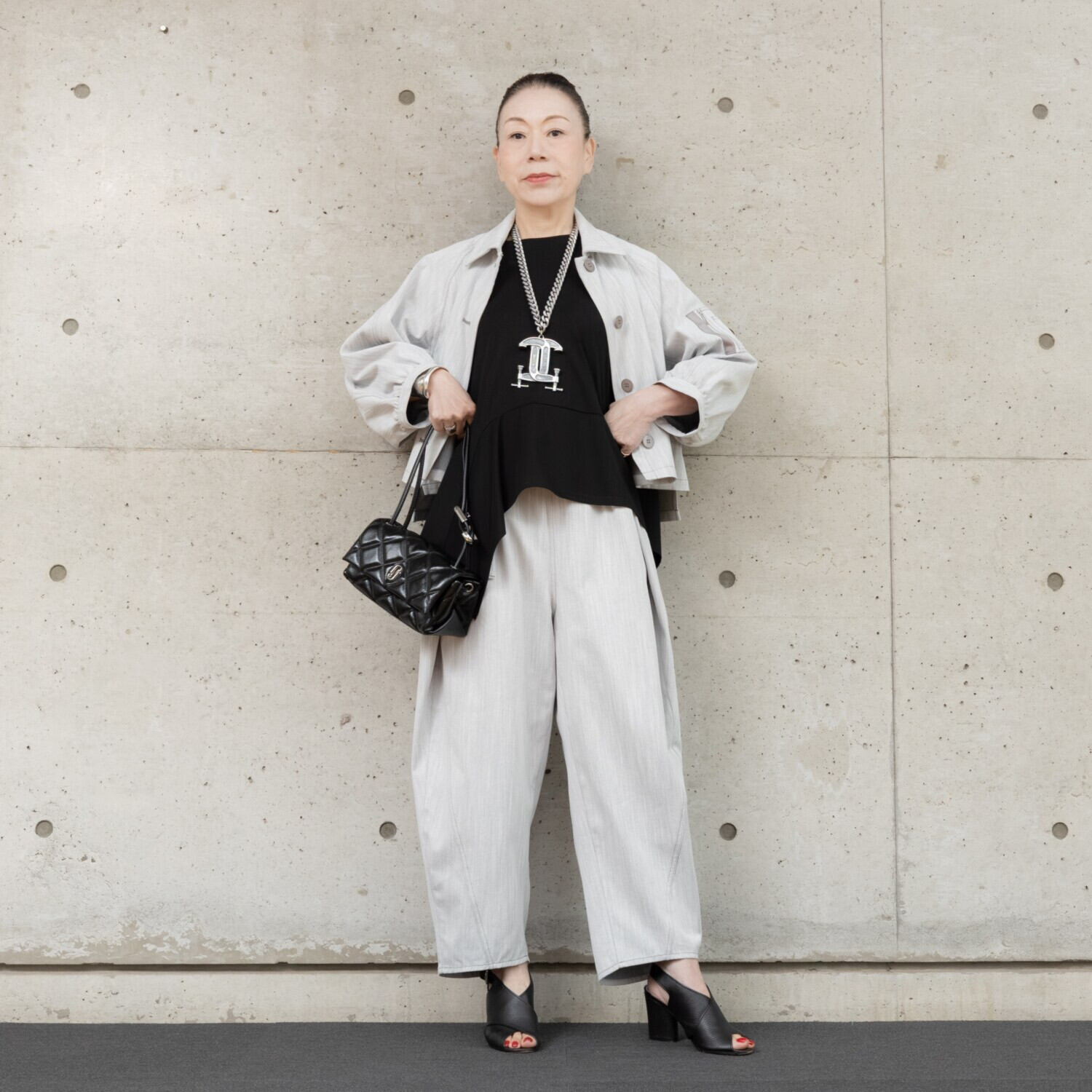 ヒロコ　デシネール ニュースラブデニム 大人女子のための すっきり着丈 おしゃれジャケット