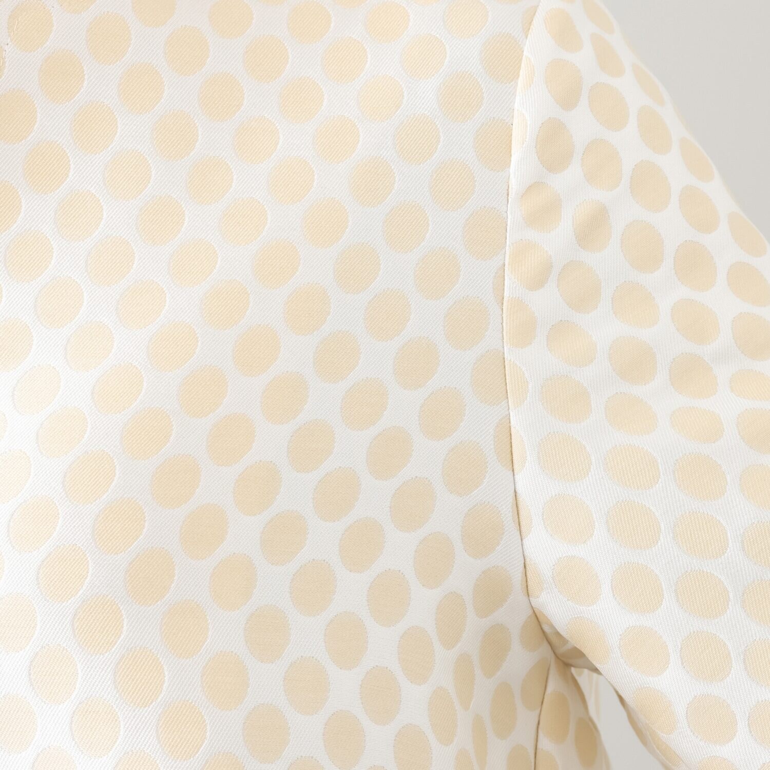 ウノ・ウノ・ドゥーエ 大人の上品ドット フレアーミドルジャケット