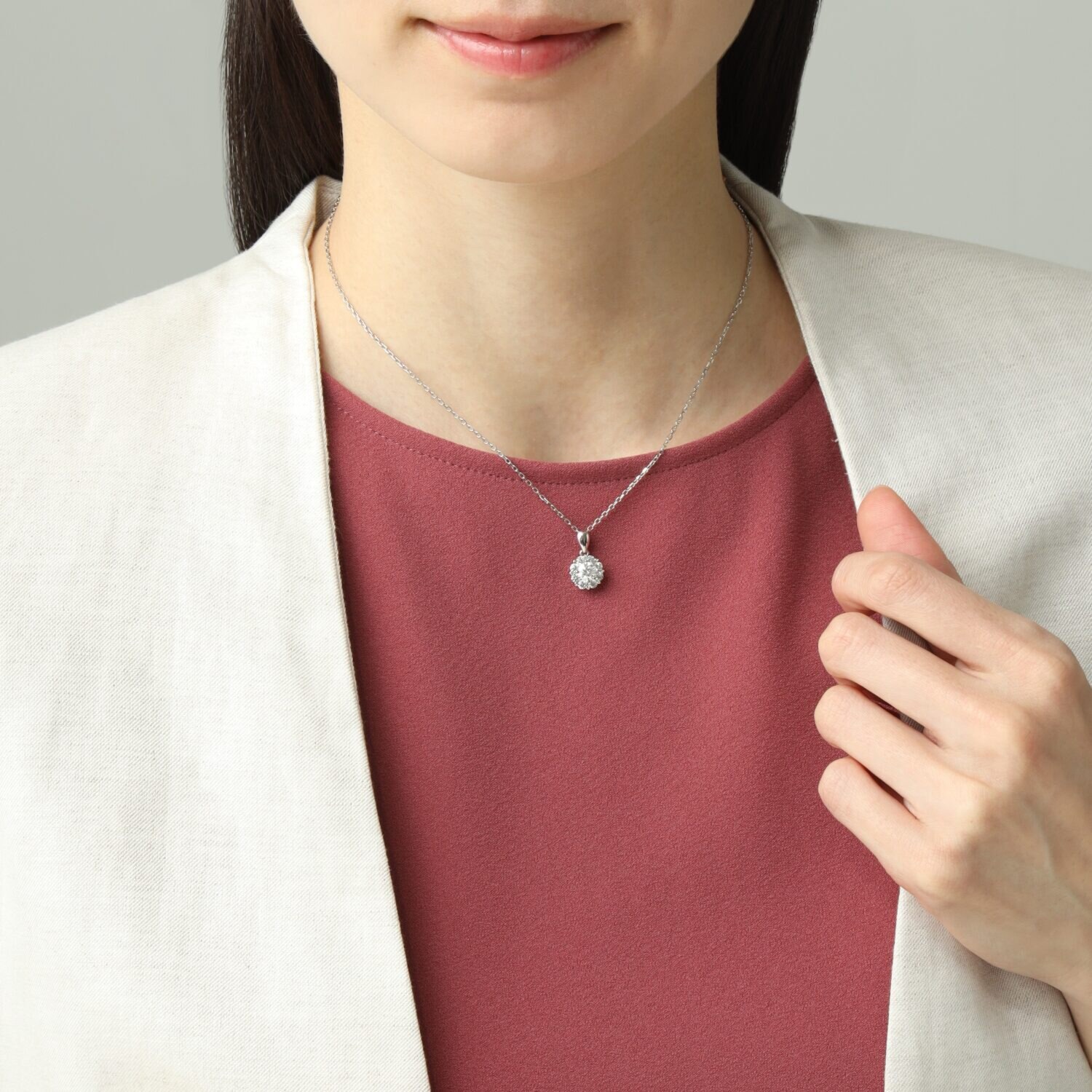 ニコモアサナイト シルバー モアサナイト 取り巻きデザイン フラワーペンダント