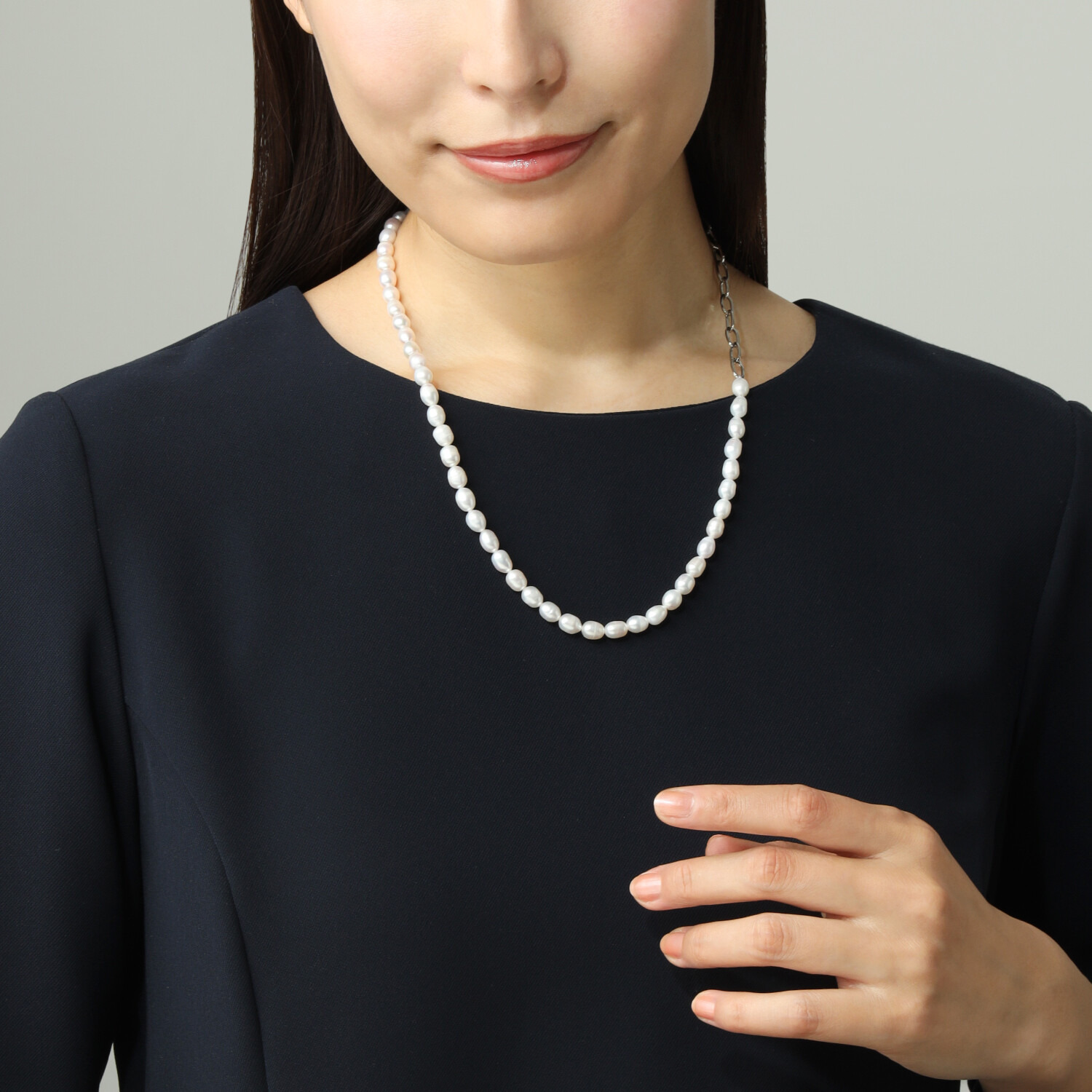 エアリーフェアリー 淡水パール＆ ステンレスチェーン スタイリッシュネックレス