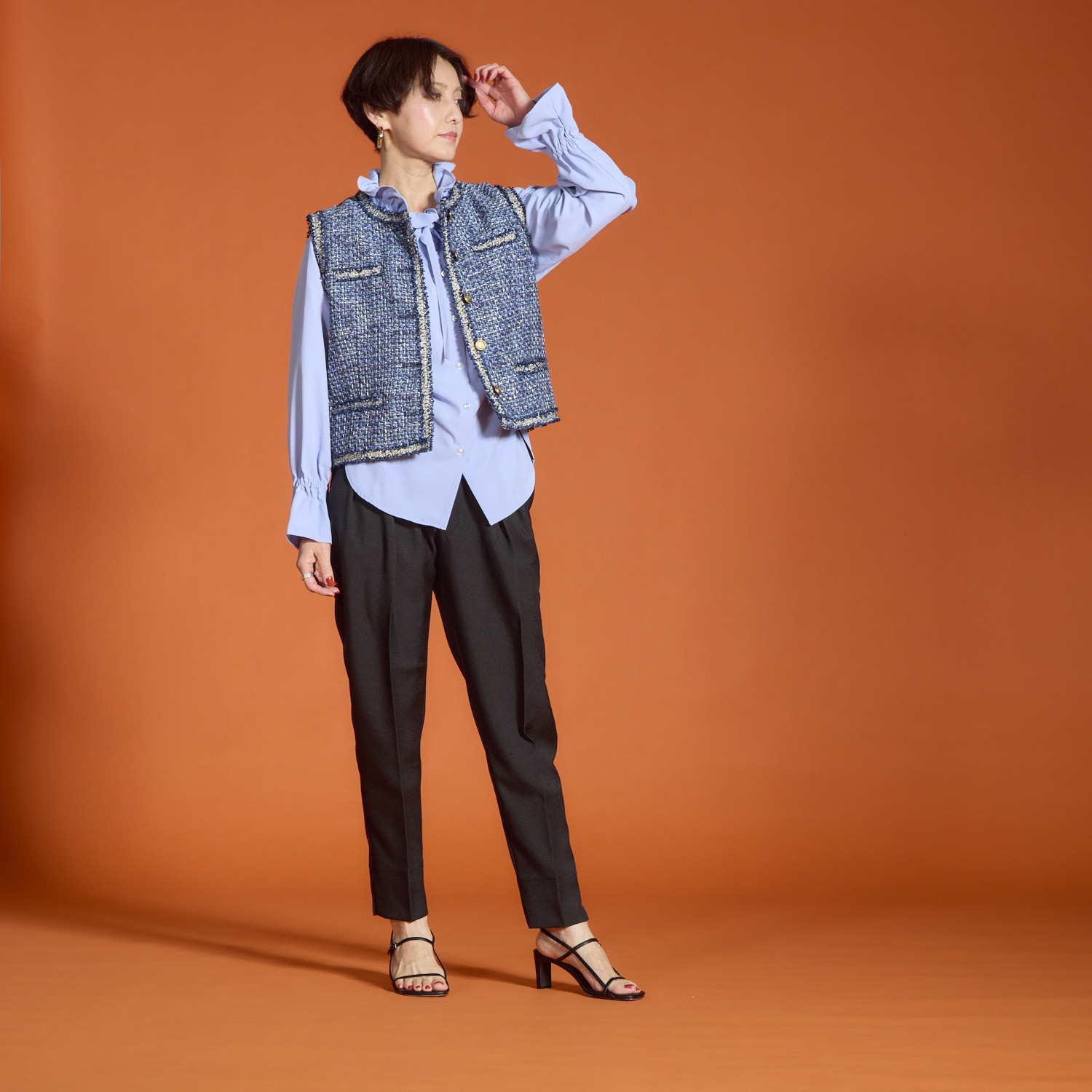 ボン・ブリコラージュ バイ　レイコ・ホウセンジ エレガントにも カジュアルにも合う ファンシーツイード ショートジレ