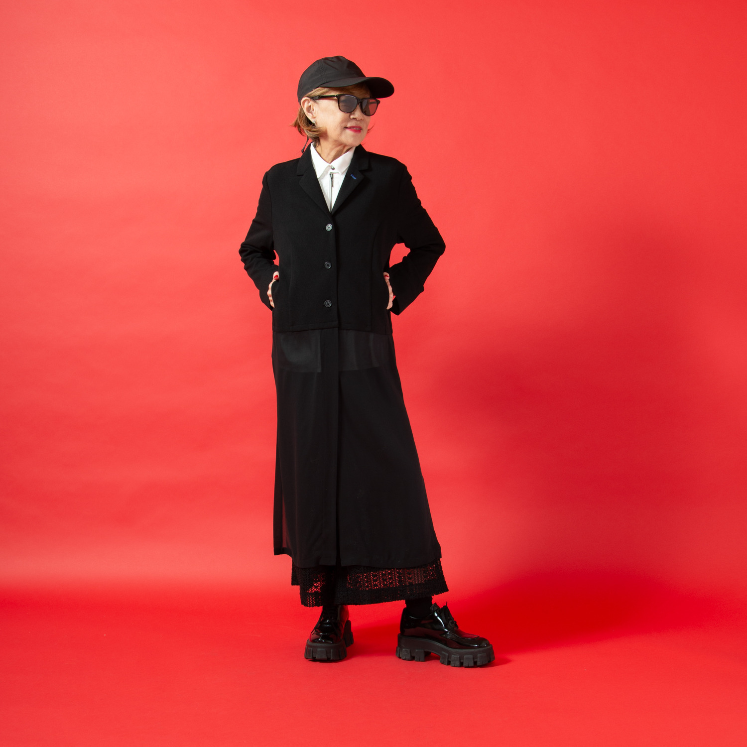 ミニマライズプラス 春らしい軽やかさ トレンドを取り入れた 大人スタイリッシュな 異素材使いの ロングコート