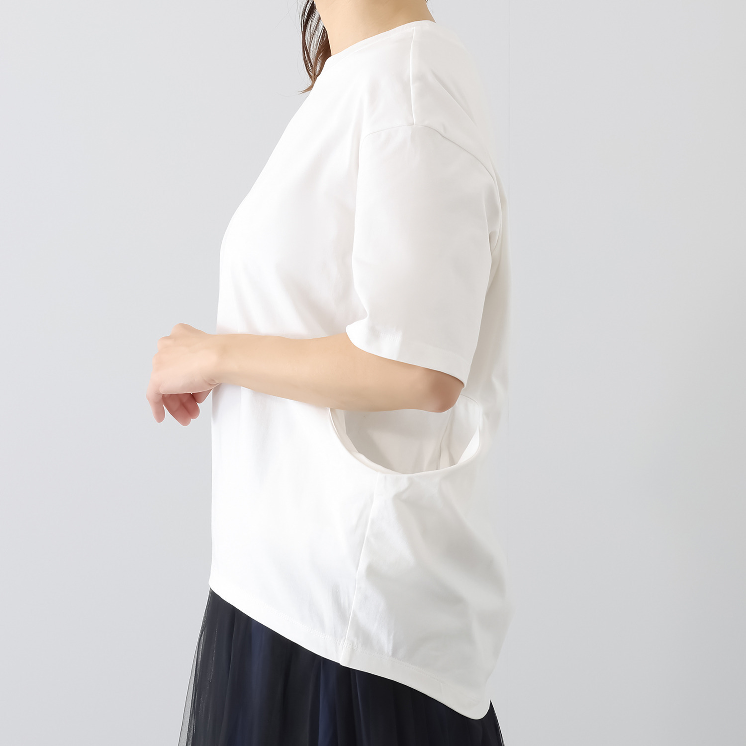 ミニマライズプラス ファッションは楽しんで！ 春はウキウキ！ 遊び心満載の ポケットデザインＴシャツ