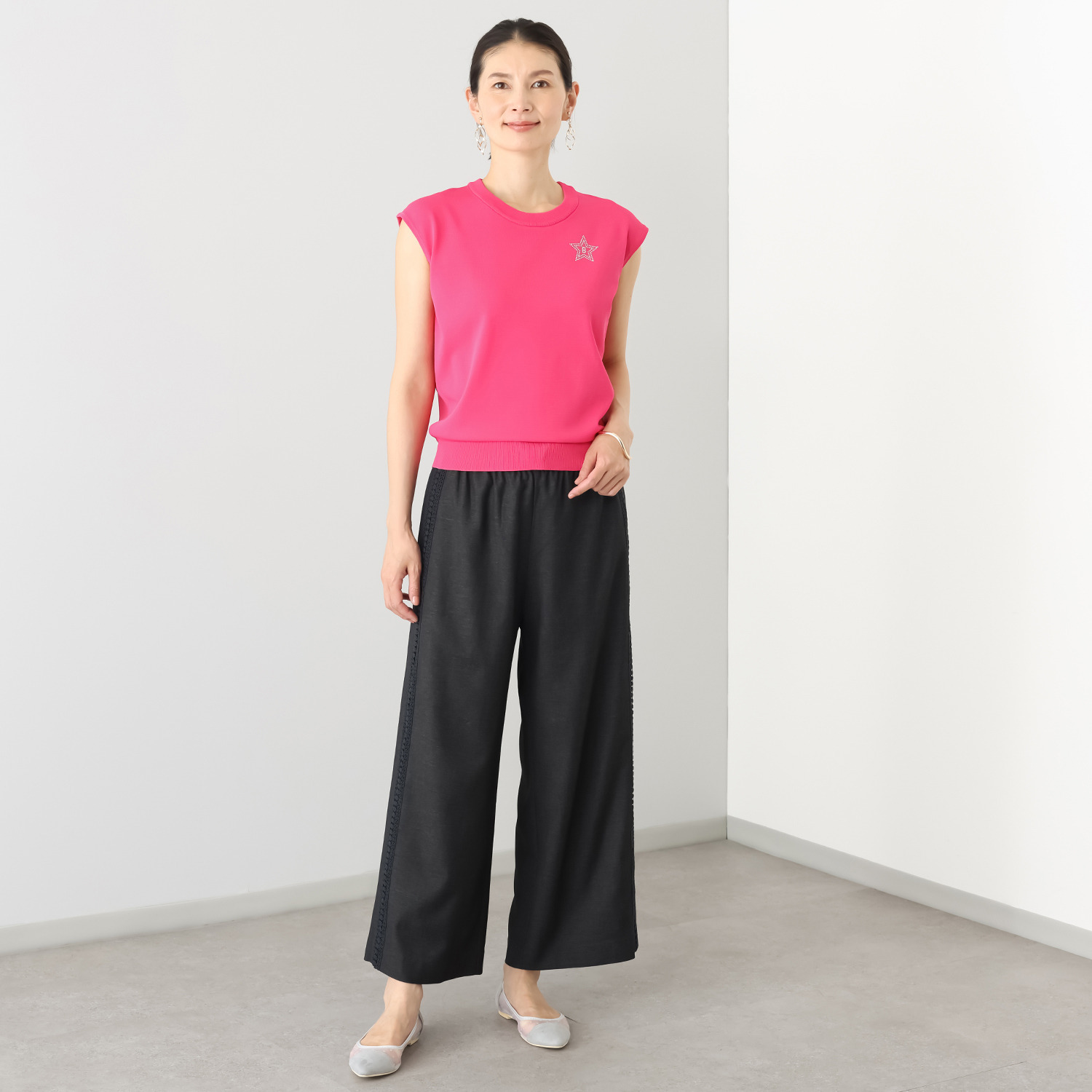 ブルーコレクション ラインレースで スッキリ見え デニム調ワイドパンツ