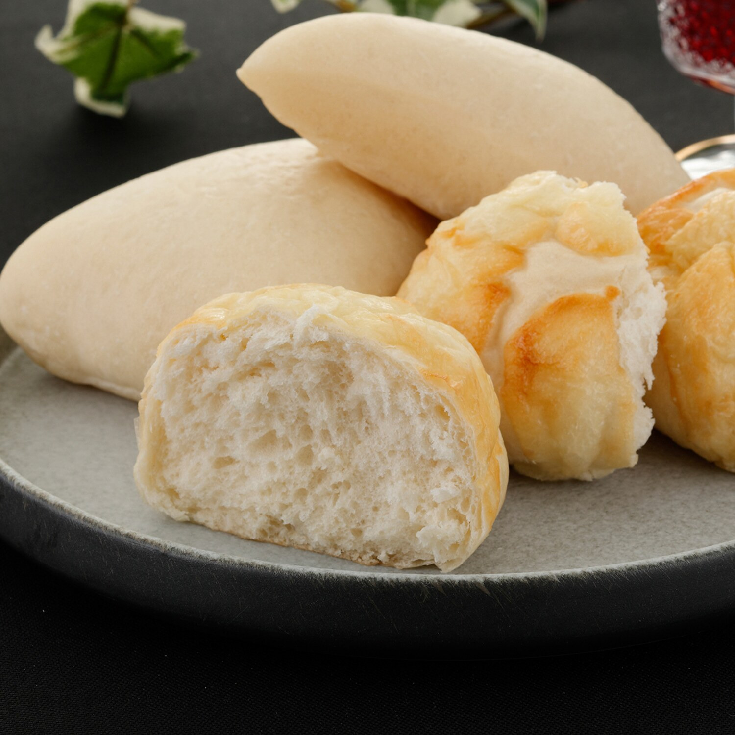 “ＴＳＵＳＨＩＭＩ” 白神こだま酵母使用！ こだわりパン２種 ４ヶ月頒布会