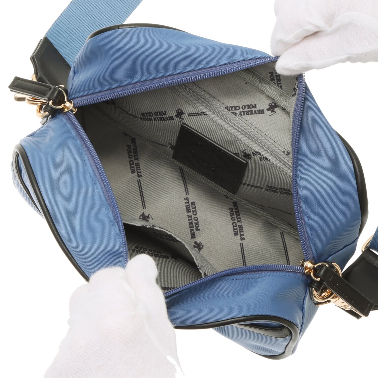 ビバリーヒルズ ポロクラブ ホースチャーム付 外出にちょうど良い 軽量ショルダーバッグ