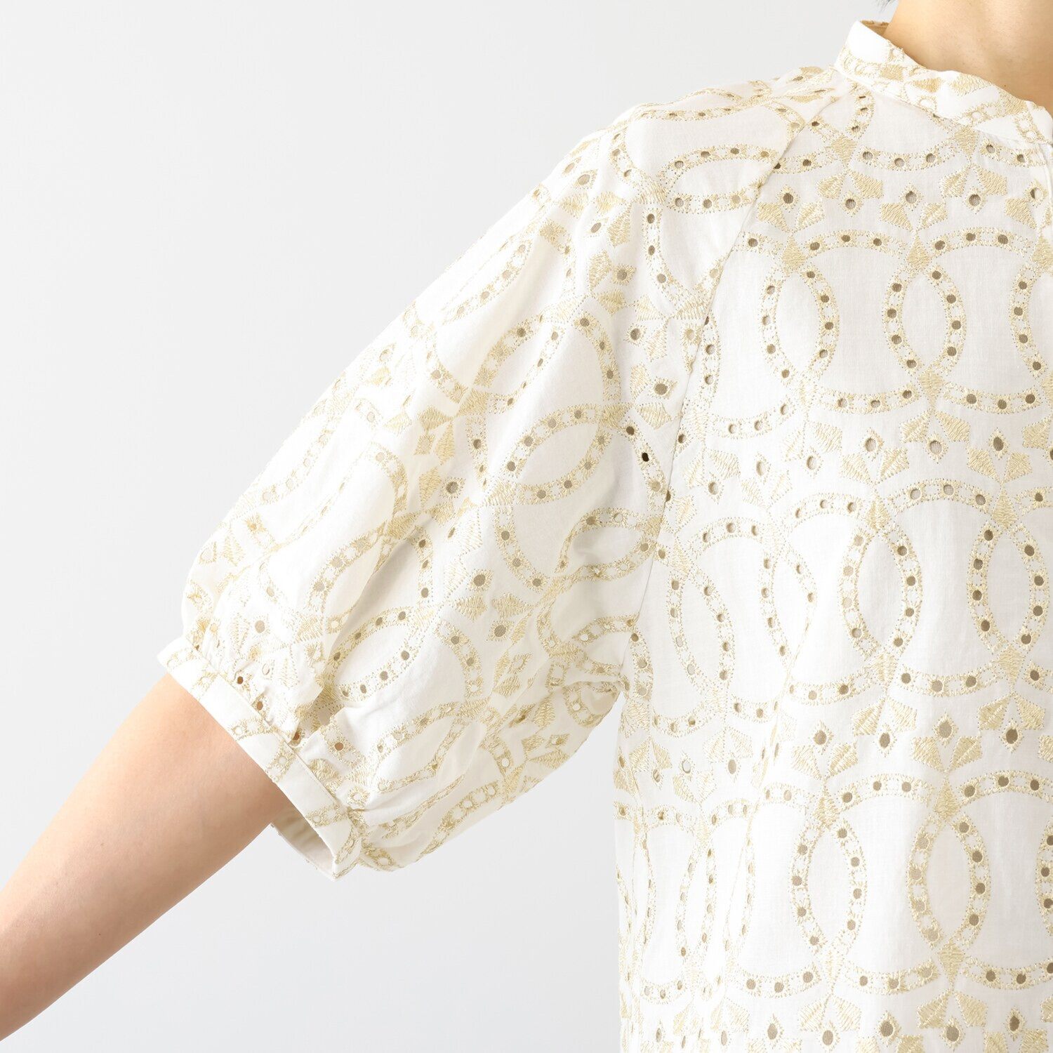 ネクストリー ブローシェレース ドルマンスリーブ ジップアップブルゾン